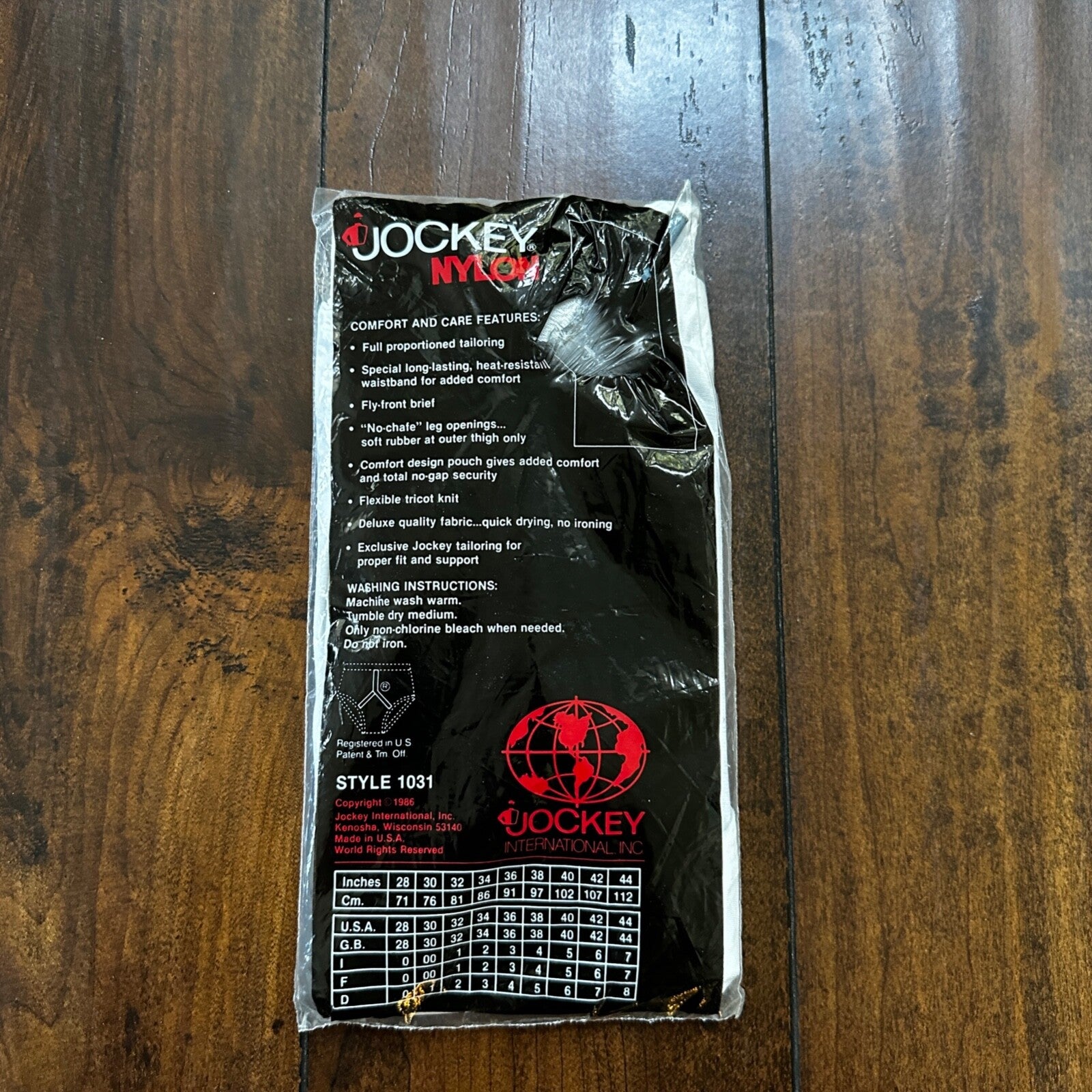 VINTAGE 1986 JOCKEY FRONT FLY MENS BRIEF UNDERWEAR White SIZE 40 NEW DEADSTOCK