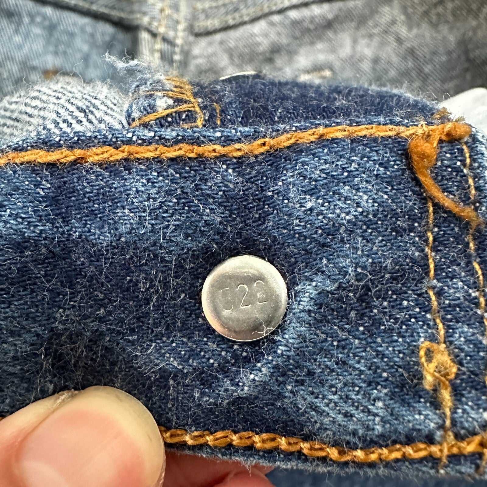 Levis 501 Vintage 90s USA XX Straight Leg Jeans Blue Med Wash 34x32 Act 31x30