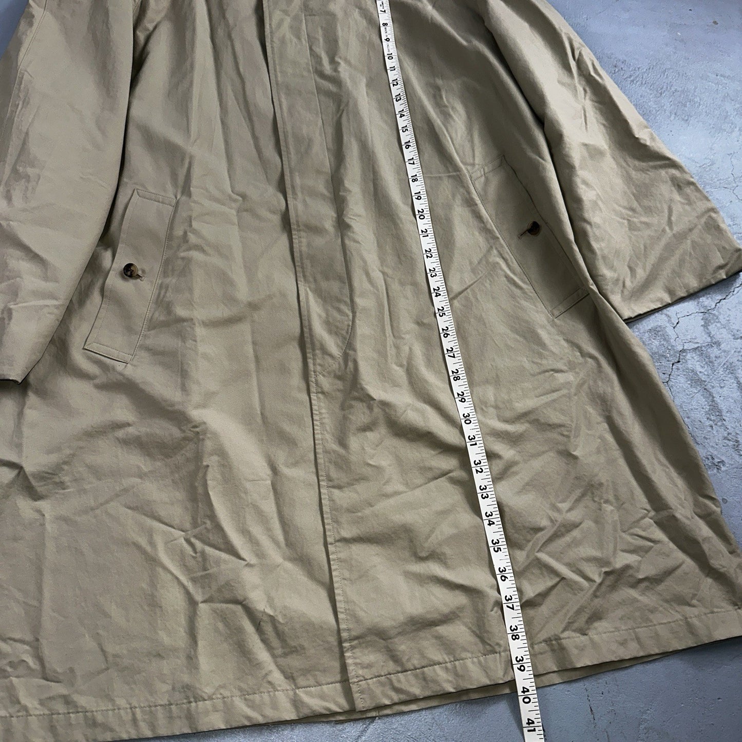 Burberrys VTG London Beige Nova Check Trench Coat Mens Size 44 Regular RARE!