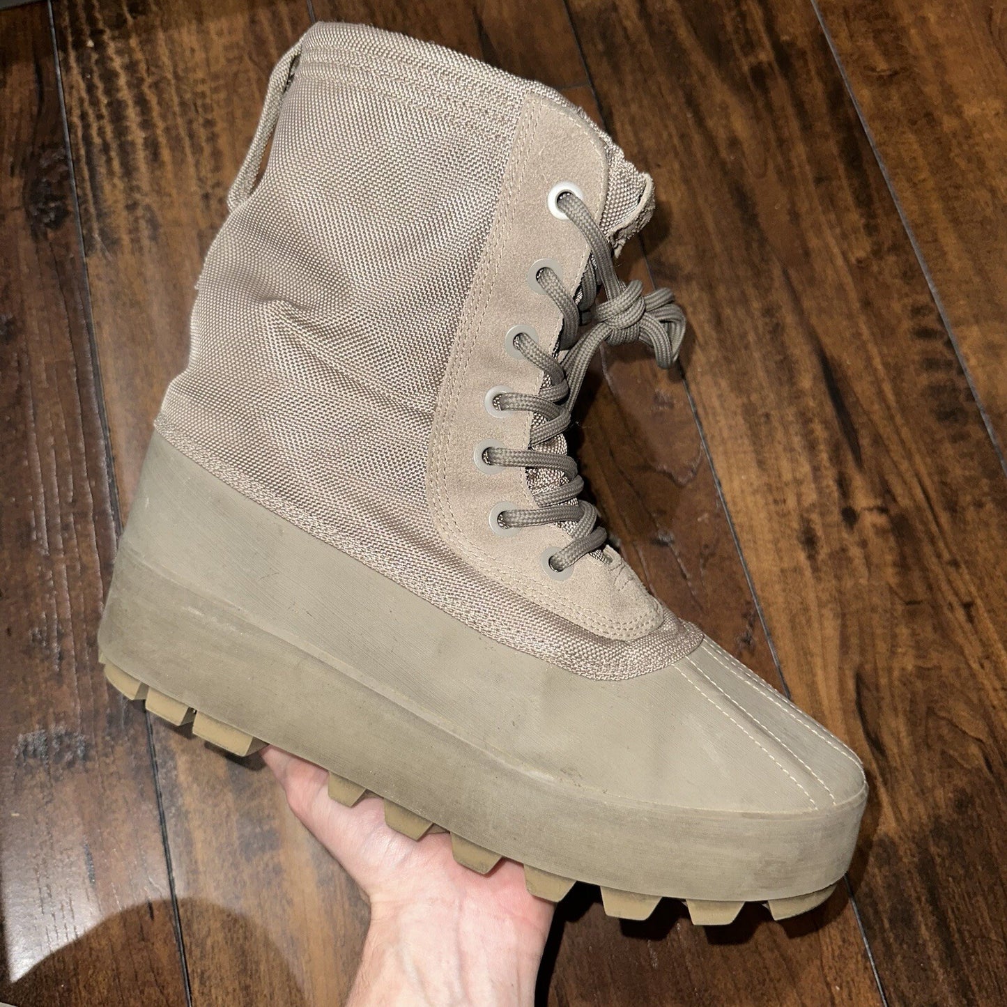 adidas Size 8.5 Yeezy 950 Moonrock Boots - AQ4829 - USED - Rare 2015 OG release
