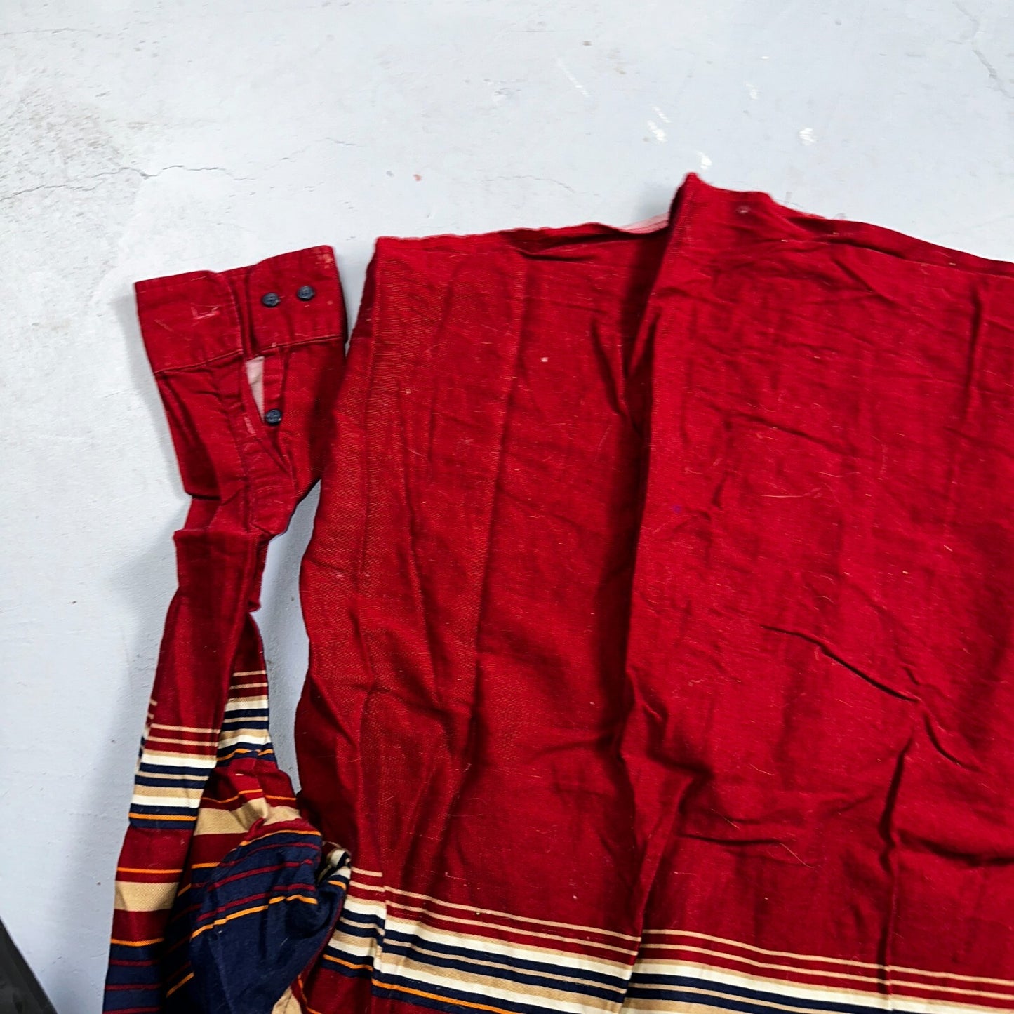 Wrangler Shirt VTG Mens 17 35 Red Blue Checked Long Tails Long Sleeve Aztec