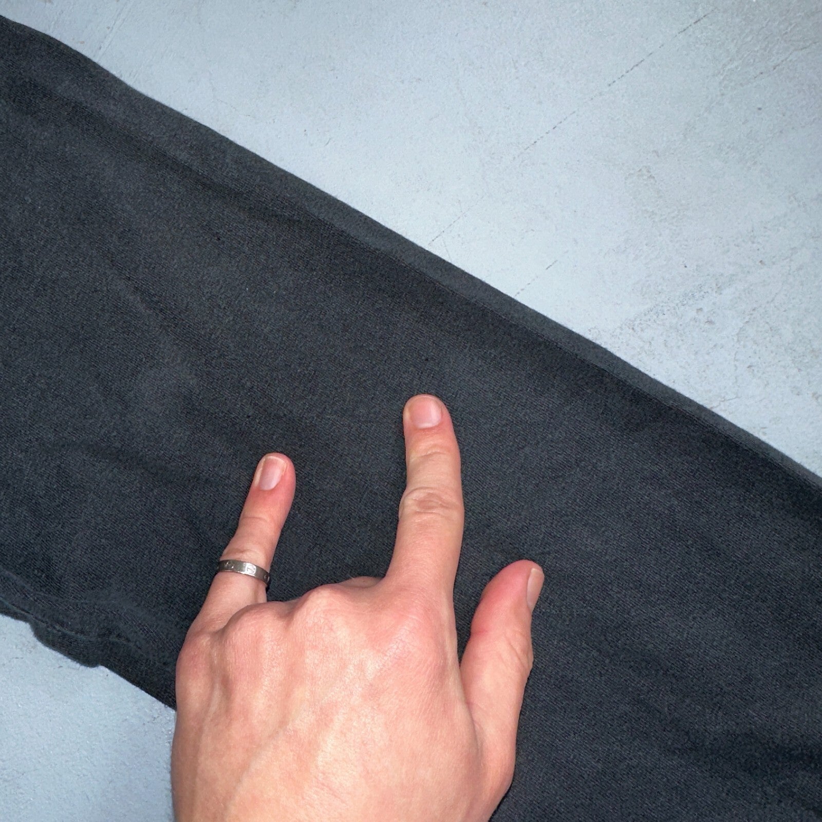 Faded Black Long Sleeve Y2K VTG T Shirt 2000s AAA Thrashed Cool Blank Tee Rips