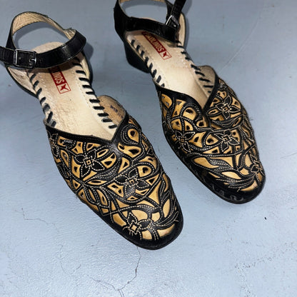 Pikolinos Jerez Black & Tan Perforated Leather Shoes EU 40 Sandal Small Heel