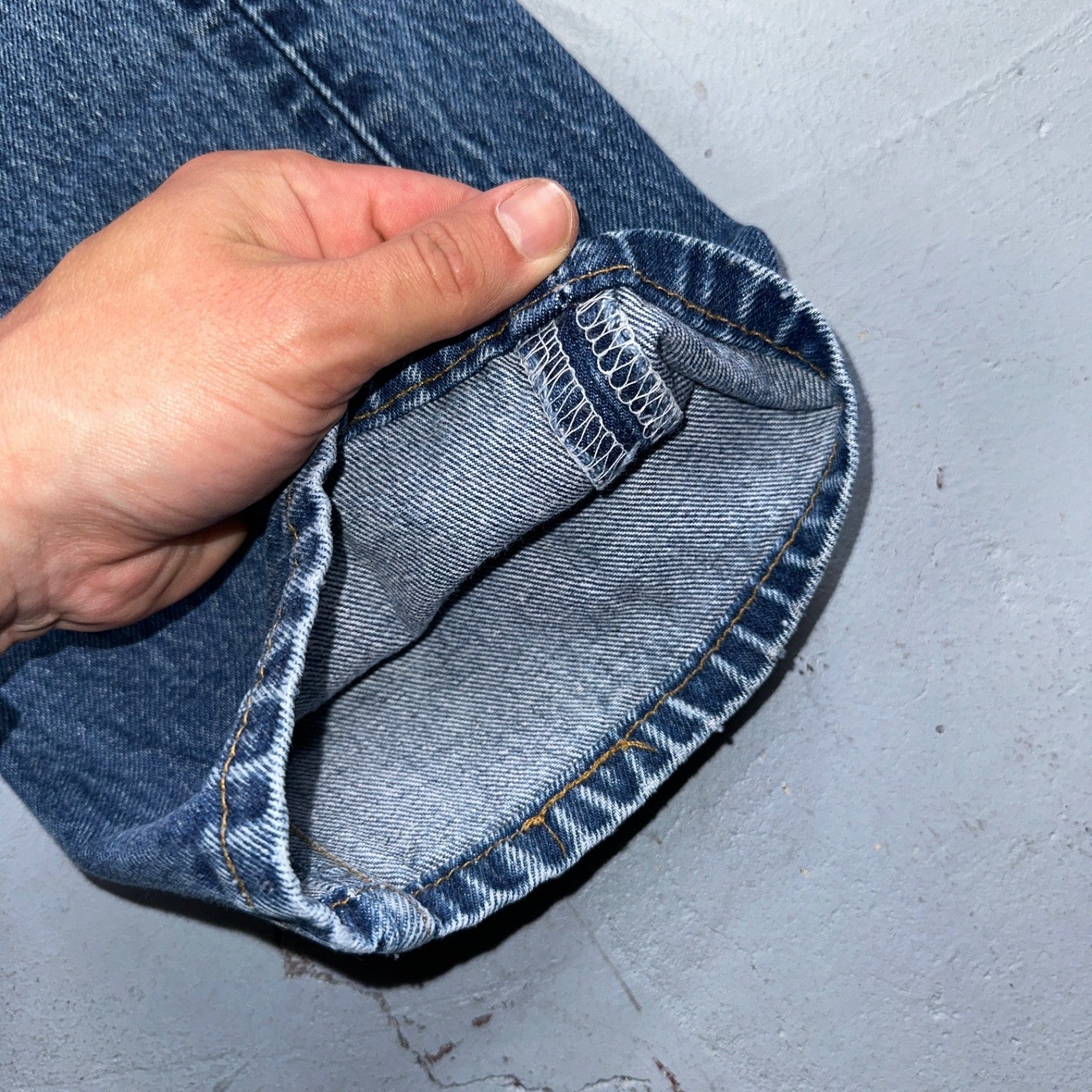 Levis 501 Vintage 90s USA XX Straight Leg Jeans Blue Light Wash 35x34 Act 32x30