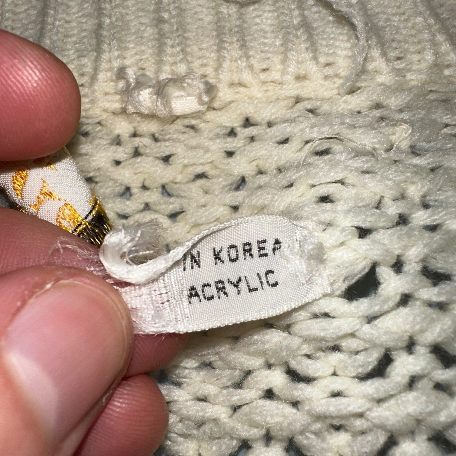 Vintage Hudson Bay Cardigan Acrylic Sweater Ivory Cable Knit Fisherman 80s Korea