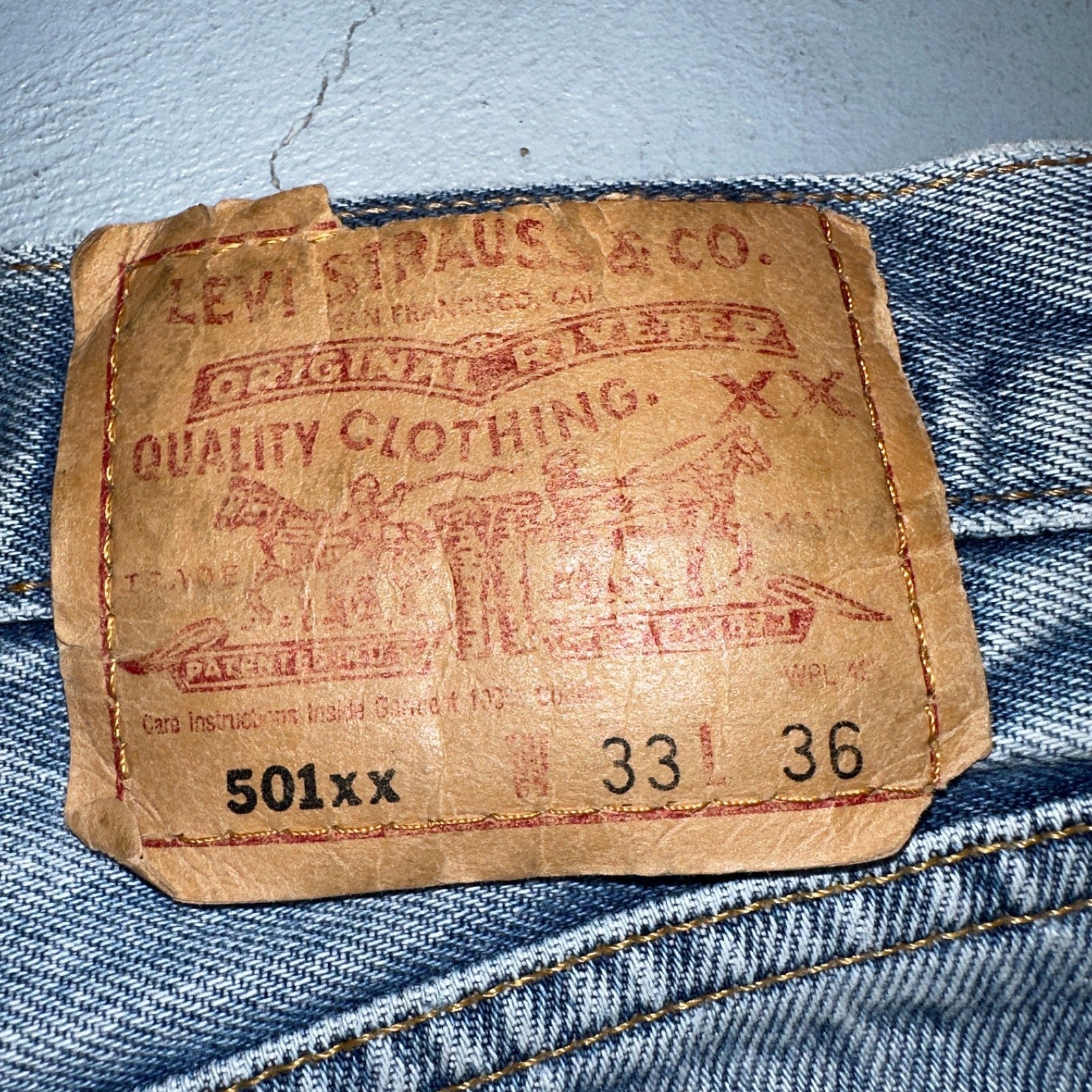Levis 501 Vintage 90s Mexico Straight Leg Jeans Blue Light Wash 33x36 Act 31x32