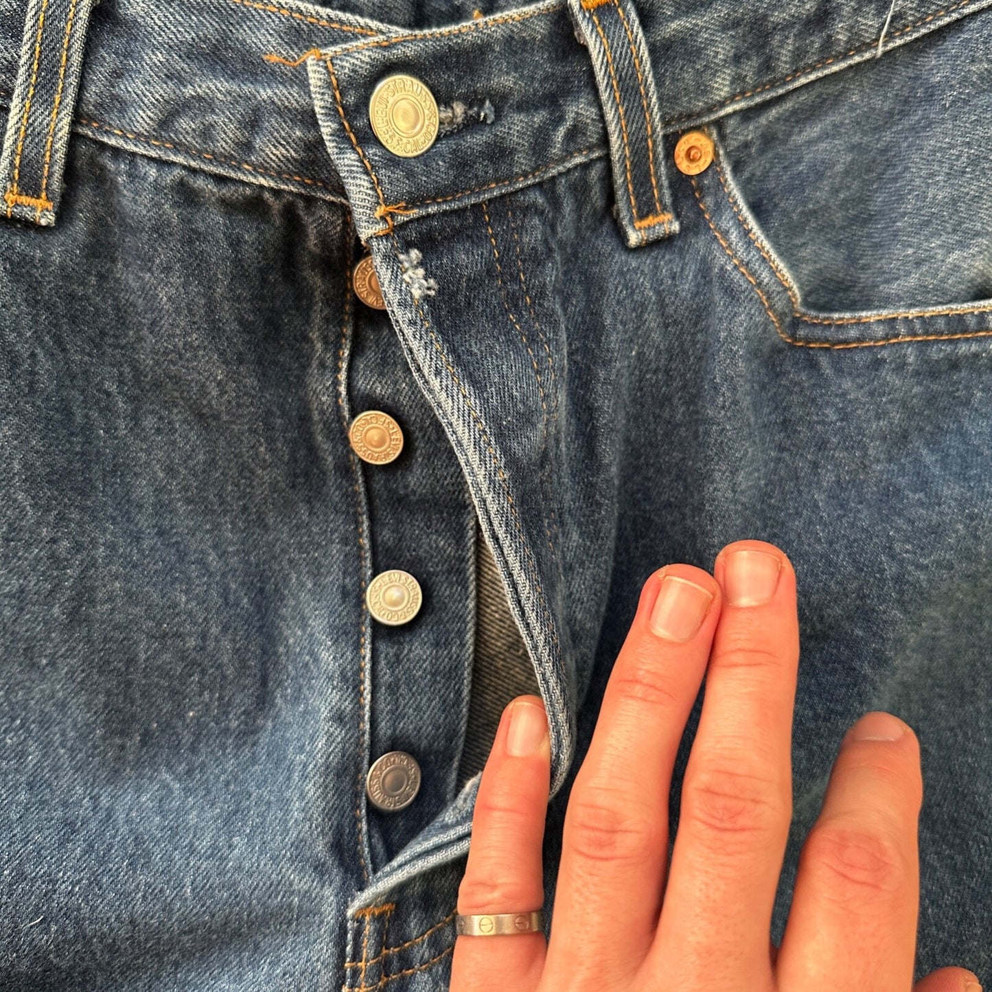 VTG Levis 501 XX Button Fly 90s USA Jeans Denim Straight Capri 34x30 Act 30x26