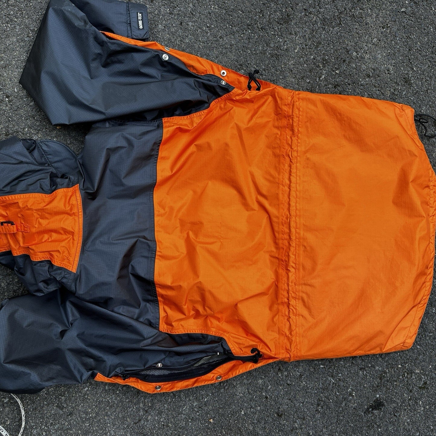 REI VTG Gore-Tex Orange GTX Shell Paclite Waterproof Jacket Mens Medium Black