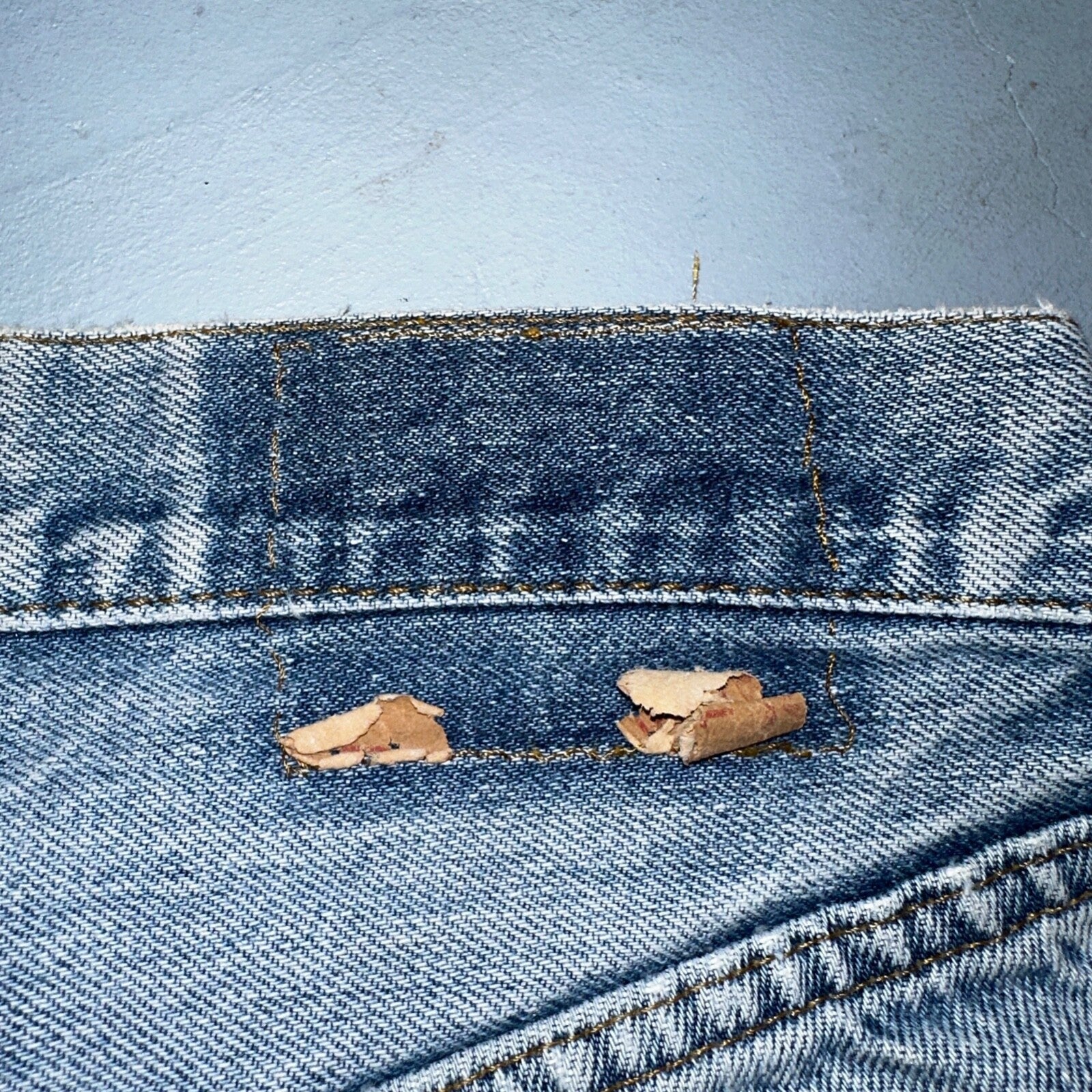 Levis 501 Vintage 80s Redline Selvedge USA XX Jeans Light Wash 66 Act 27x31