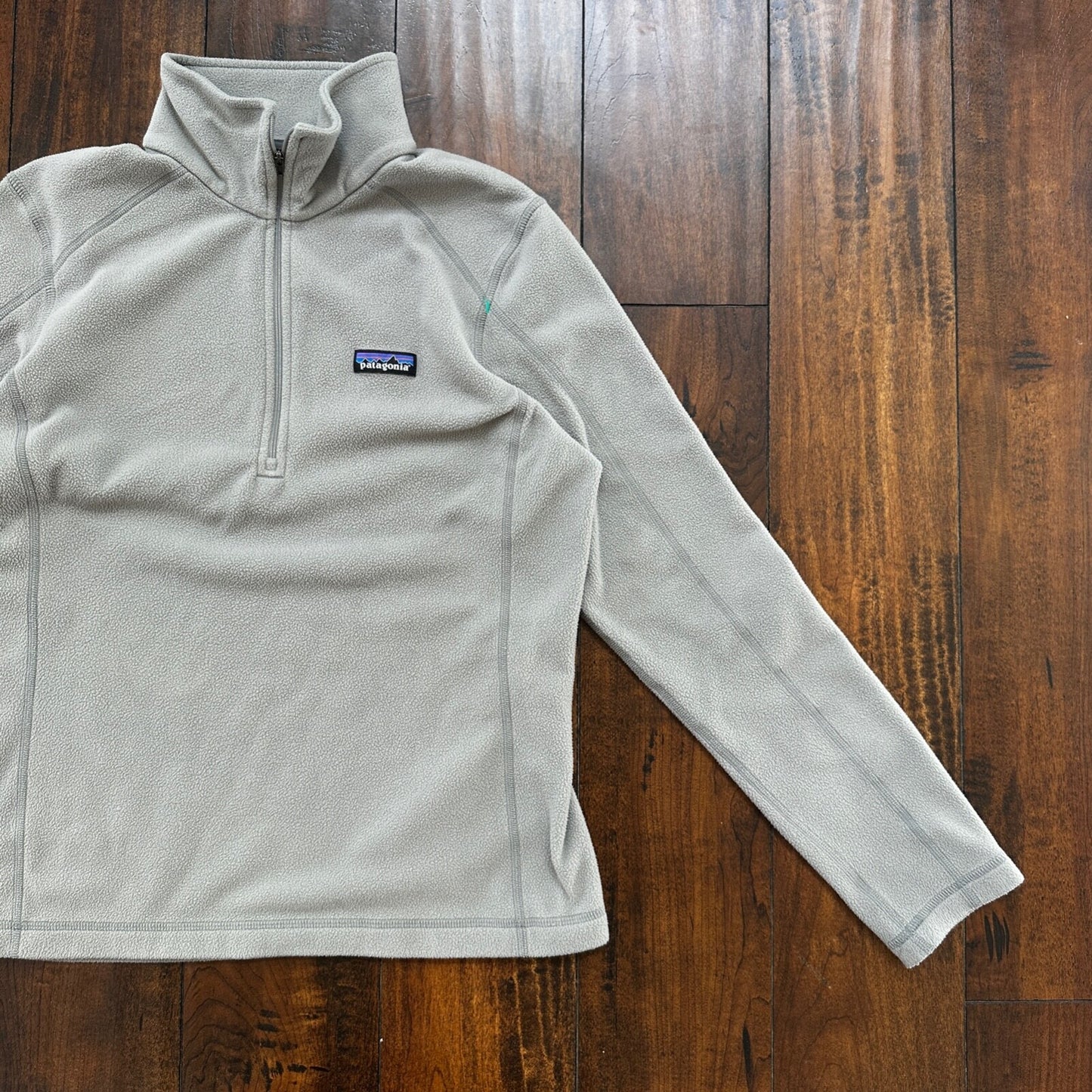 Patagonia Women’s Size M Sweater Fleece Pullover Jacket 1/4 Zip Gray