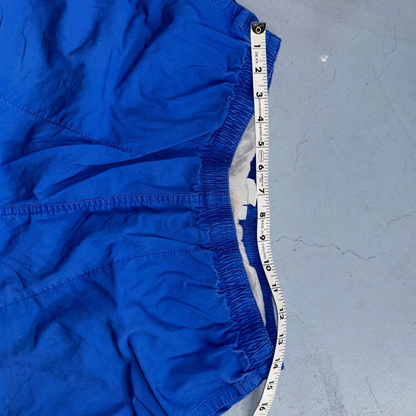 Columbia VTG Shorts Mens Large Blue Lined Trunks Nylon Shell Hike 4 in