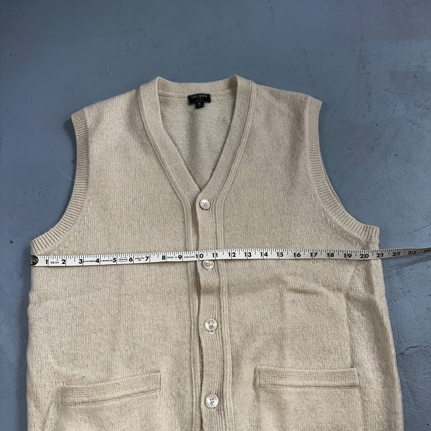 Todd Snyder Cambridge Cardigan Vest Bisque Size M Pre Owned