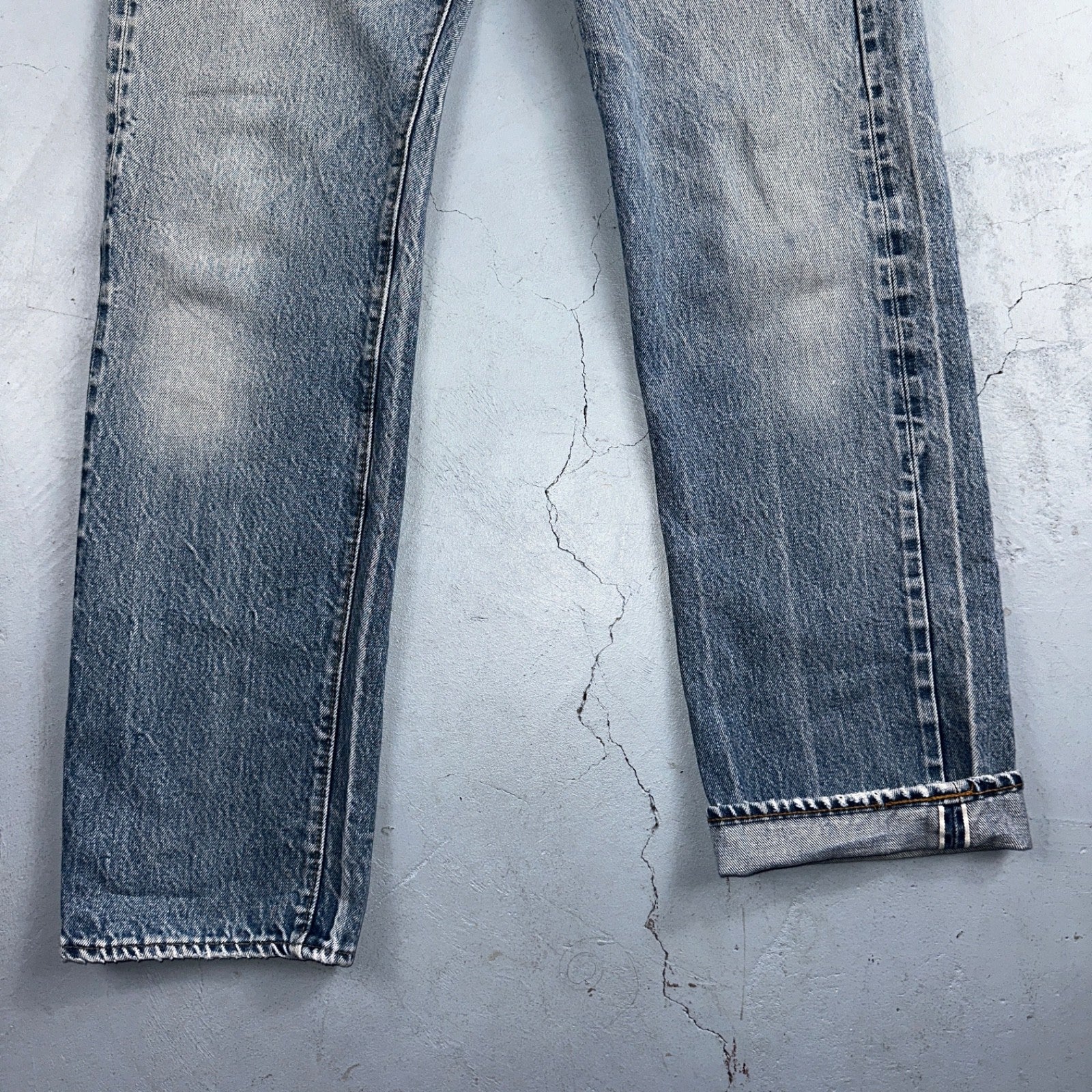 Levis 501 Vintage 80s Redline Selvedge USA Light Wash Jeans 31x36 Act 29x32