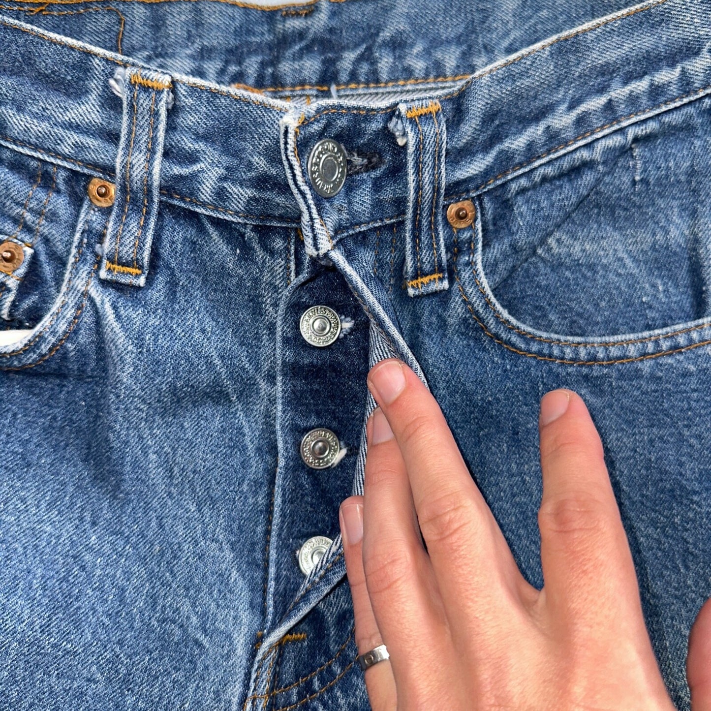 Levis 501 Vintage 80s Redline Selvedge USA XX Jeans Med Wash 27x34 Act 24x30