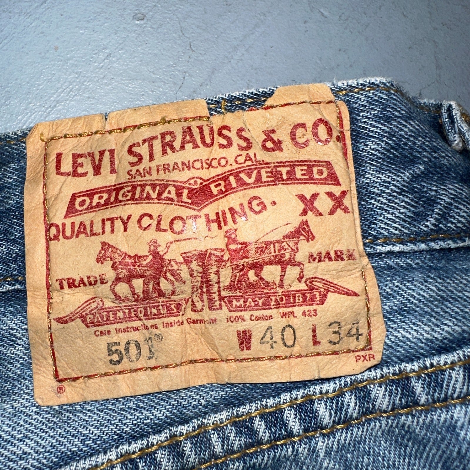 Levis 501 Vintage Y2K XX Straight Leg Jeans Blue Light Wash 40x34 Act 40x32