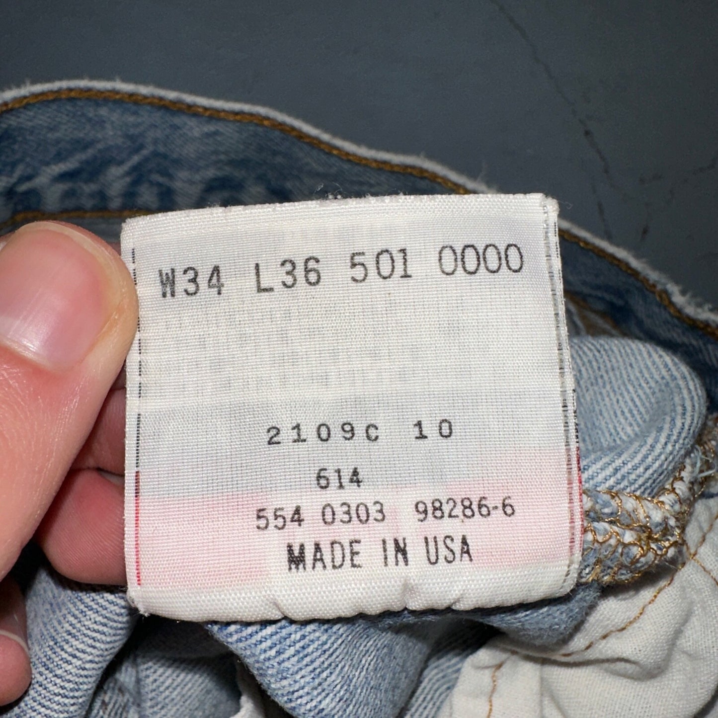 Levis 501 Vintage 90s USA XX Straight Leg Jeans Blue Med Wash 34x36 Act 31x31