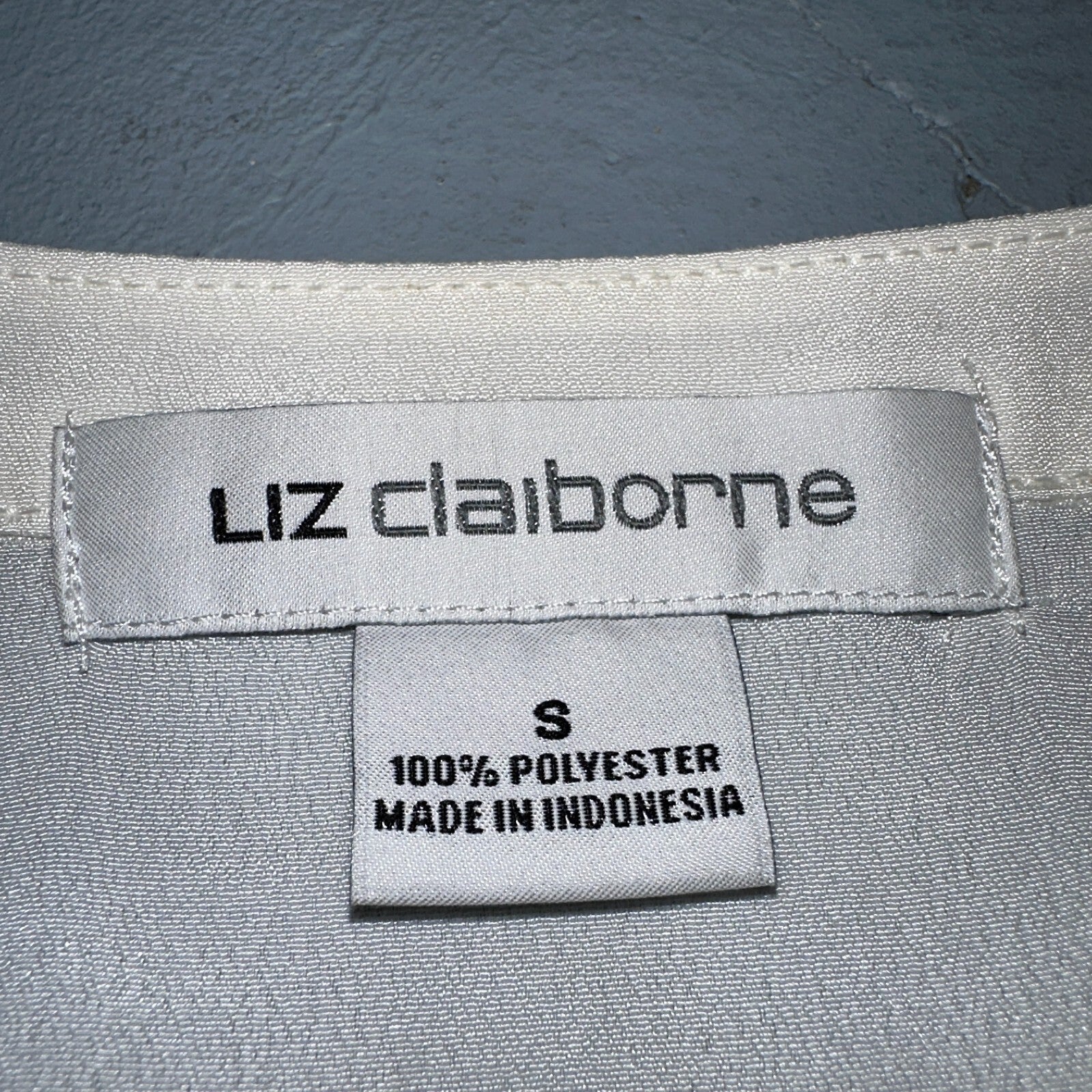 LIZ CLAIBORNE Womens Long Sleeve Button Front Blouse Shirt Studs Sz S Ivory