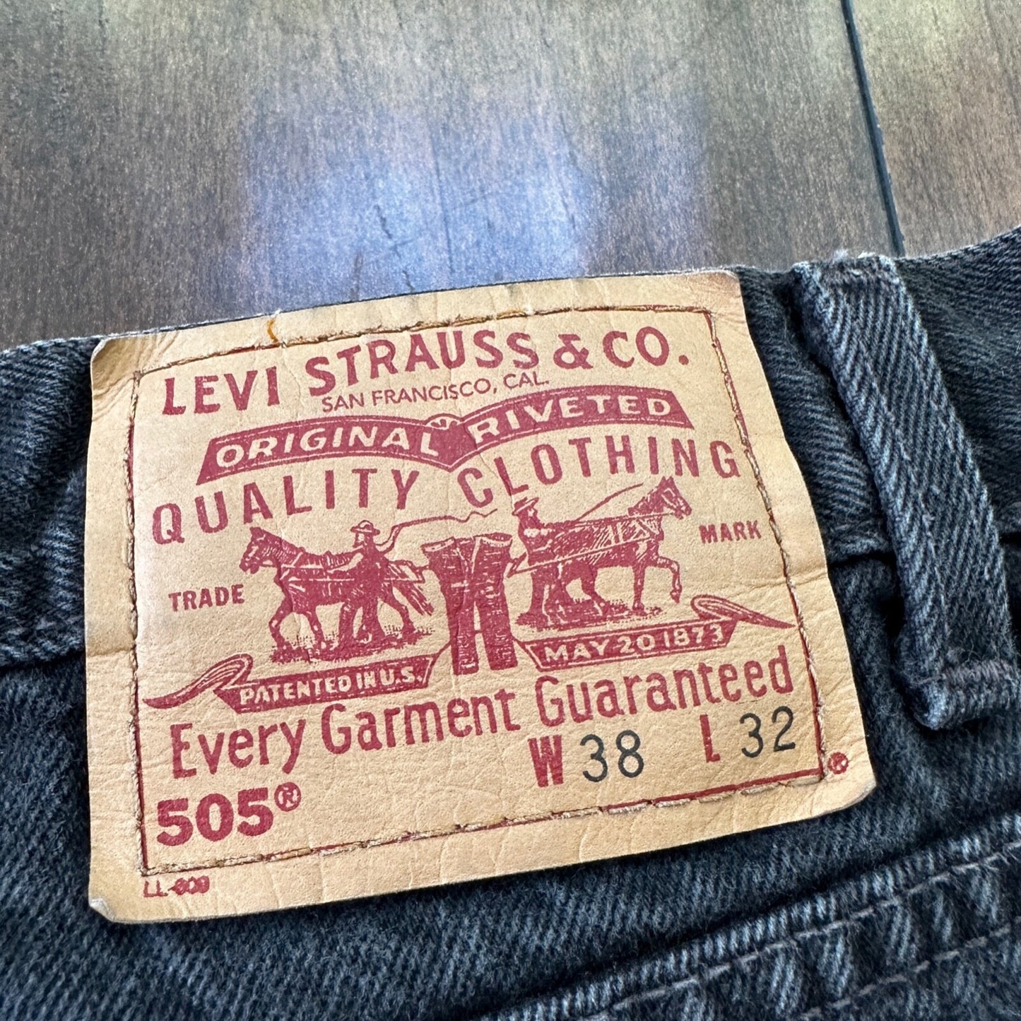 Levis 505 Vintage 90s Straight Leg XX Mexico Jeans 38x32 Black Wash Act 33x30