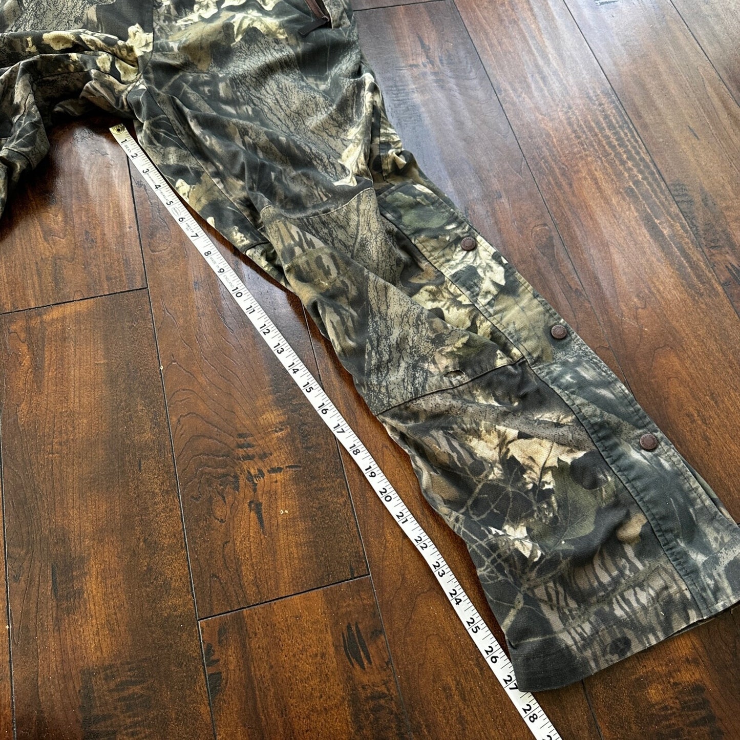 Cabelas Jeans Mens M 23x28 Green Camo Mossy Oak Outdoor Hunting Pants