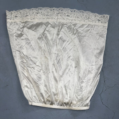 Short Women Slip Skirt Lace Hem Elastic Waist White Small VTG Lingerie Bridal