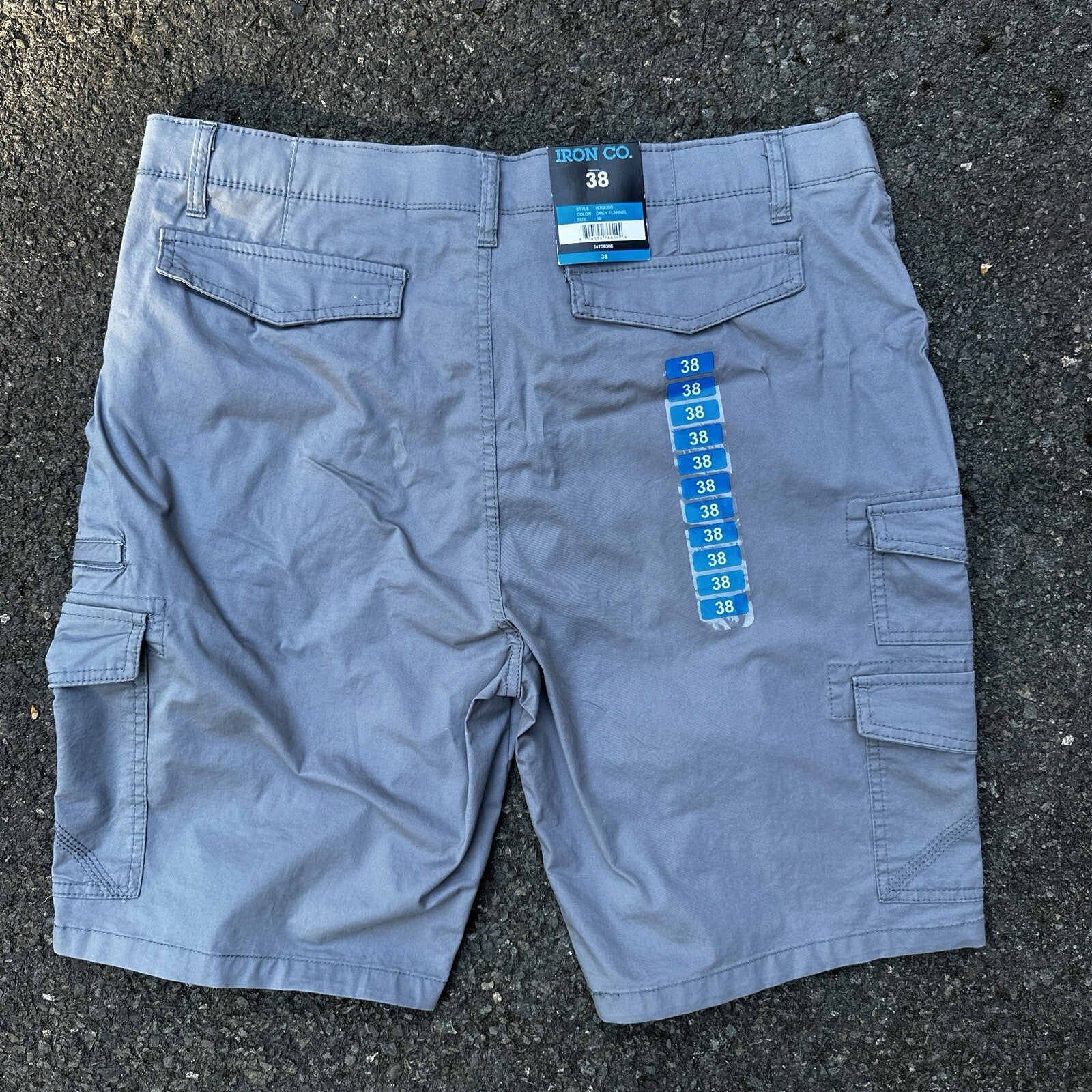 Iron Co. Men's NWT 38 Comfort Waistband Regular Fit Stretch Cargo Short
