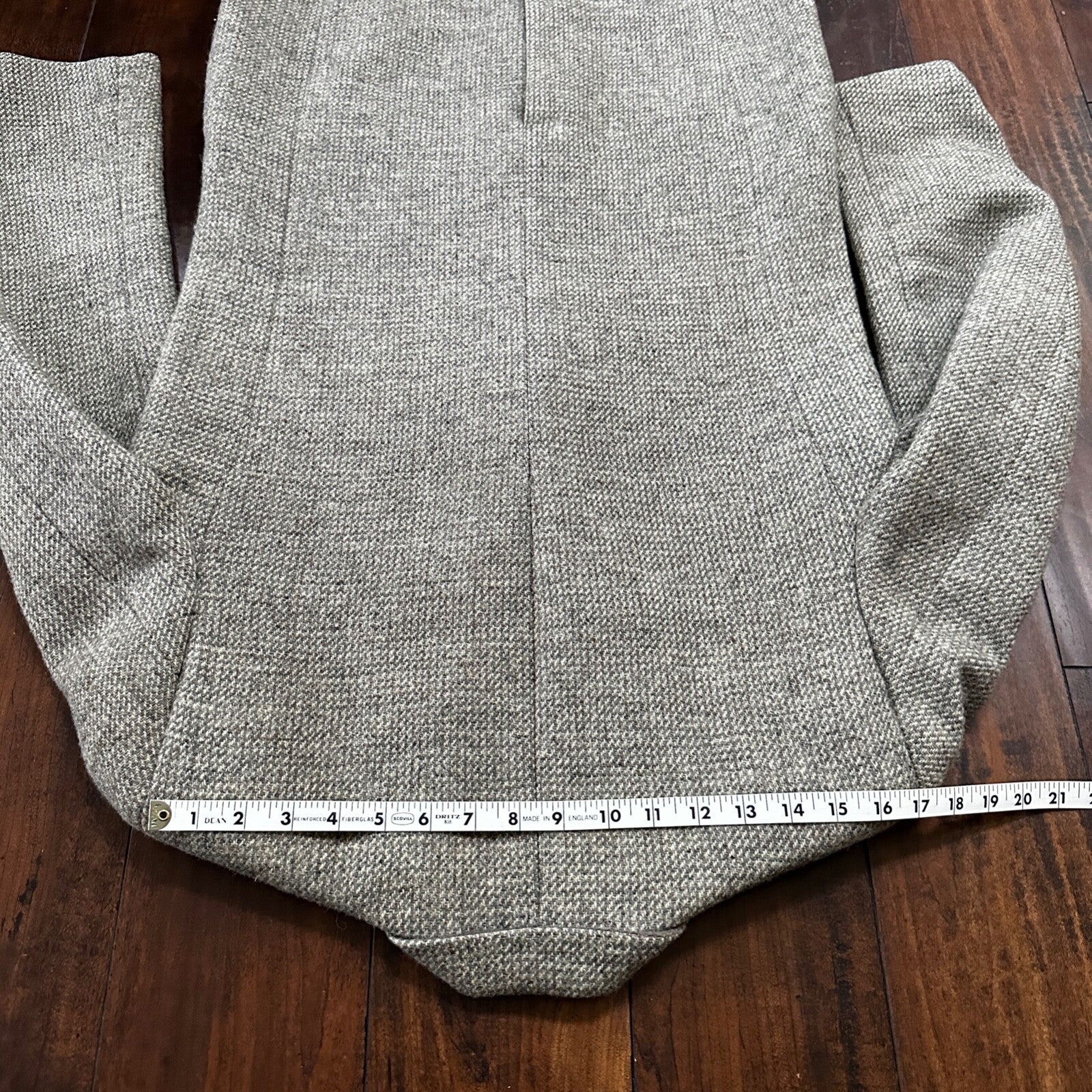 Vintage 1960s Robert Hall Smoke Grey Tweed Shaggy Flecked Blazer Jacket 60s