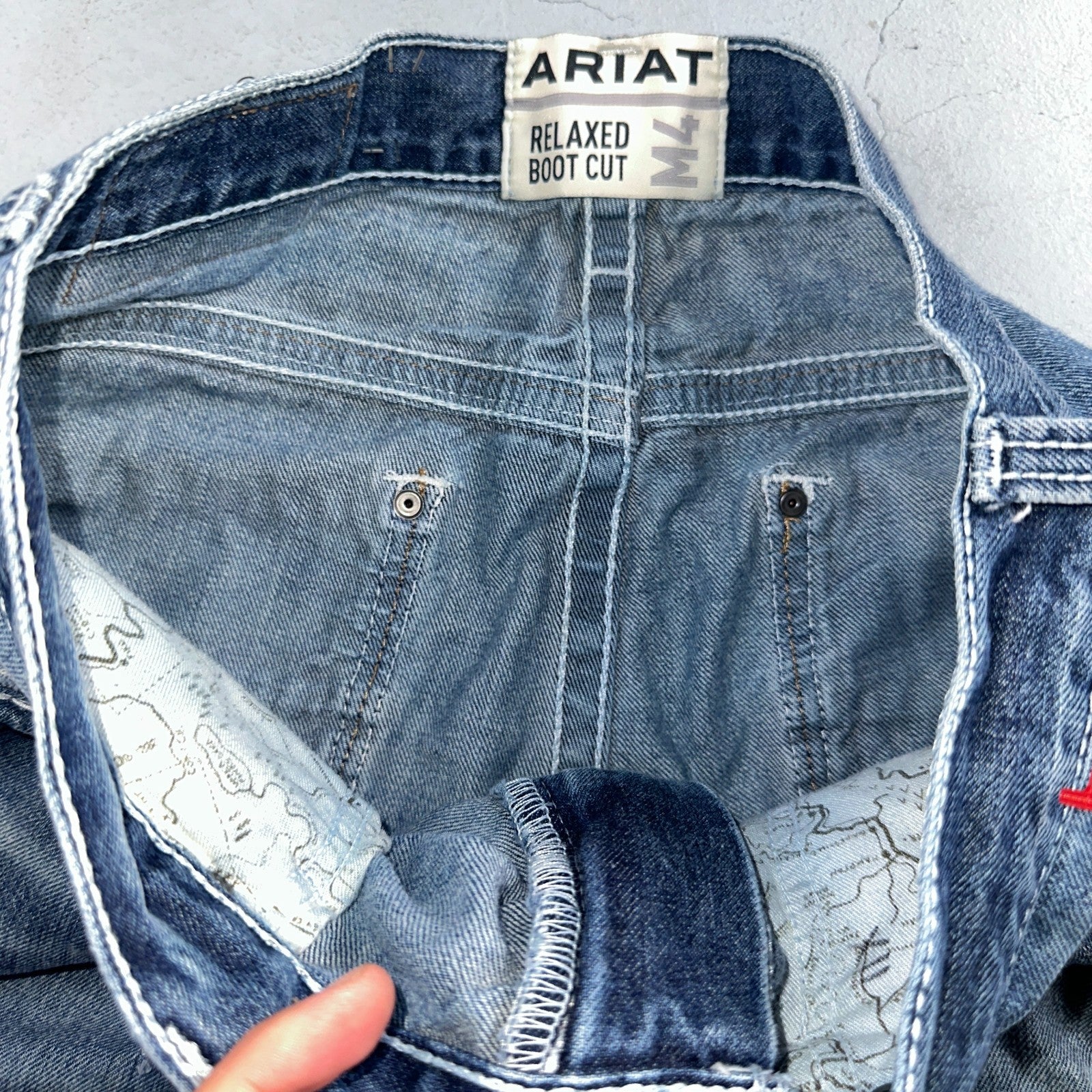 Ariat Jeans Mens 30 X 34 Blue Denim Rebar M4 Relaxed Boot Cut Workwear Country