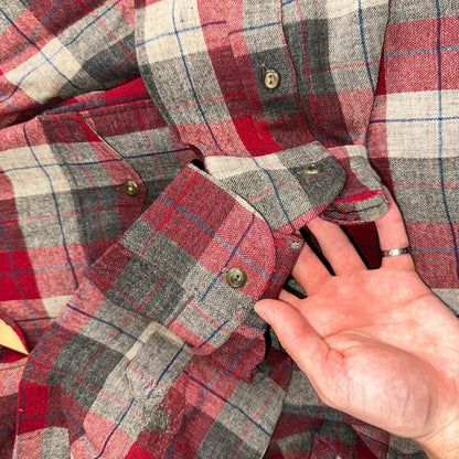 Pendleton VTG Burnside Shirt Plaid 100% Wool Button Down Size M Plaid 1950s Camp