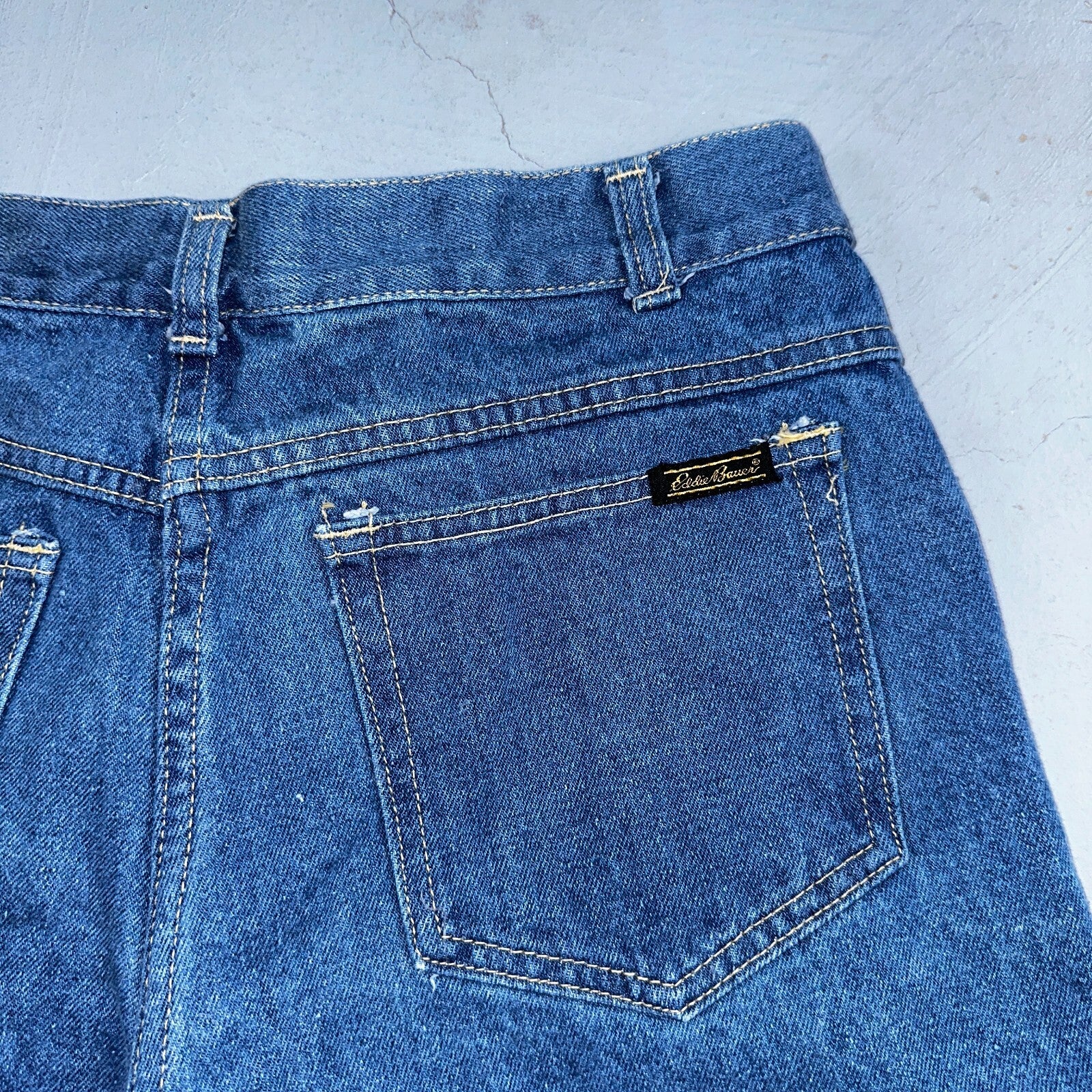 Vintage 90s Eddie Bauer Medium Wash Relaxed Fit Denim Jeans Womens 16 29x34