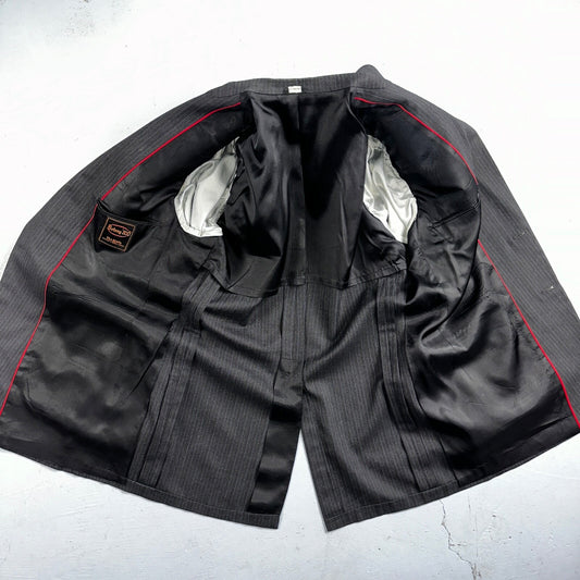 VTG Botany 500 Couture 42 USA MADE 2Pc Black/Gray Pinstriped Wool Suit