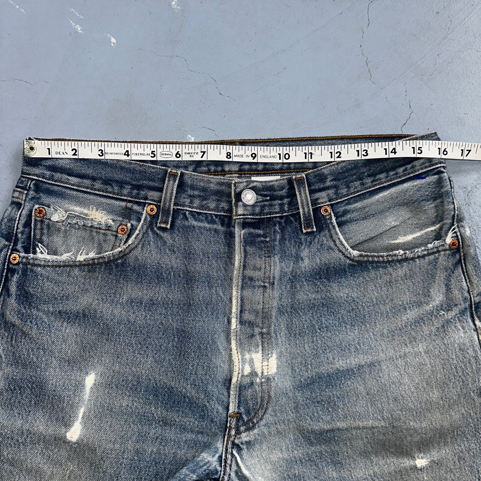 Levis 501 Vintage Y2K Mexico Straight Leg Jeans 34x33 90s Med Wash Act 32x29