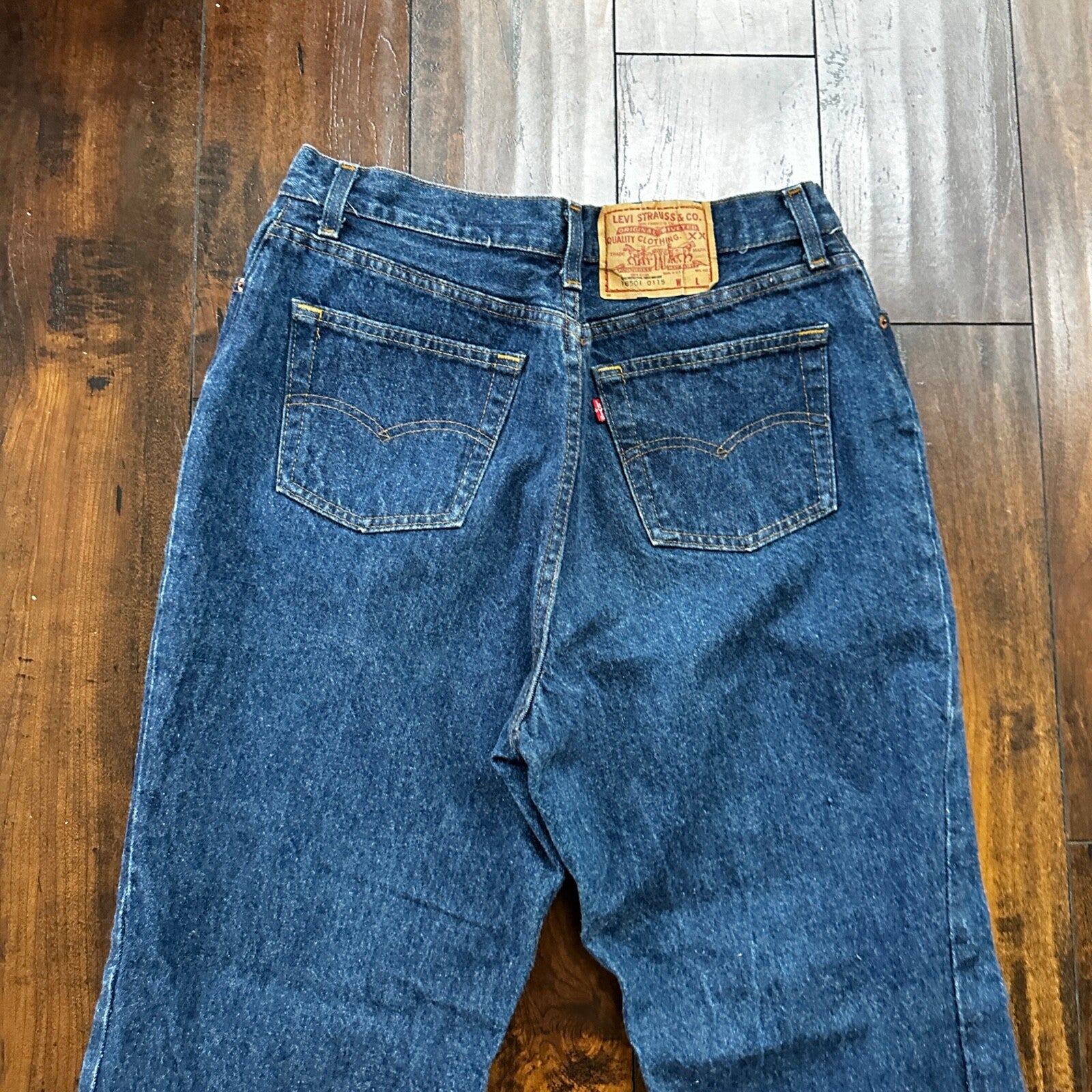 Vintage Levis 501 Jeans Womens 28x28 Denim USA Dark Wash Tapered 18501-0115