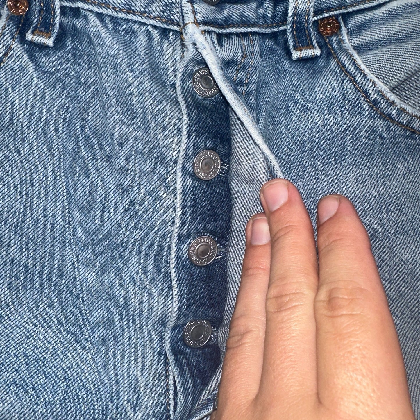 Levis 501 Vintage 90s Mexico Straight Leg Jeans Blue Light Wash 33x36 Act 31x32