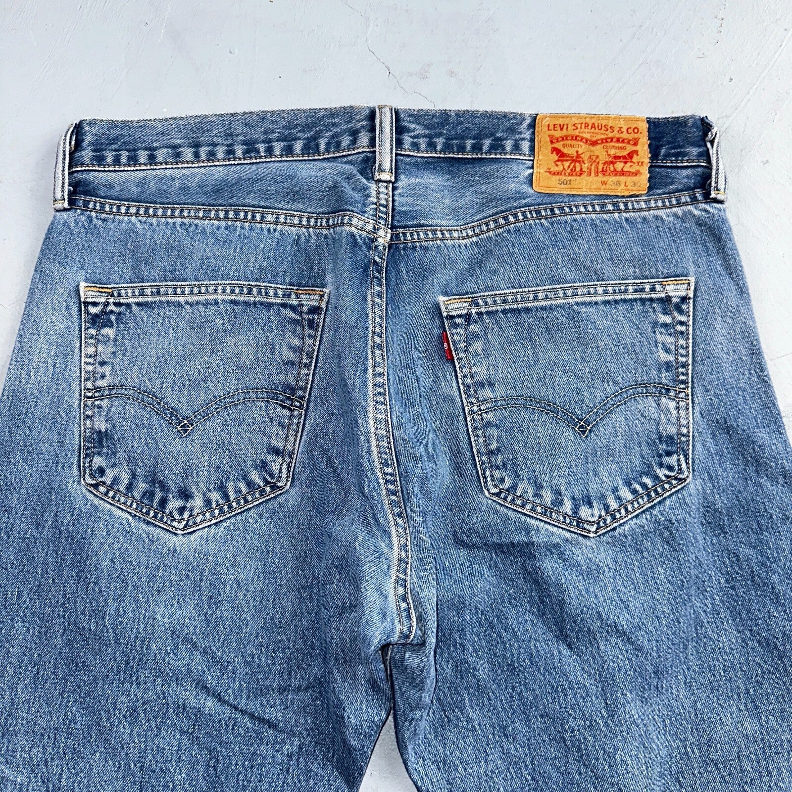Levis 501 Y2K XX Straight Leg Jeans Blue VTG Med Wash 36x30 Act 35x28