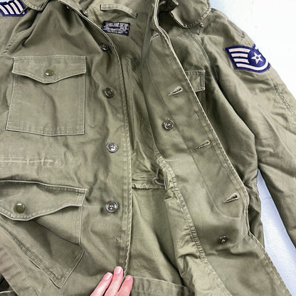 Vintage US Military OG-107 Cotton Sateen Wind  Jacket Small Regular 1961 Patches