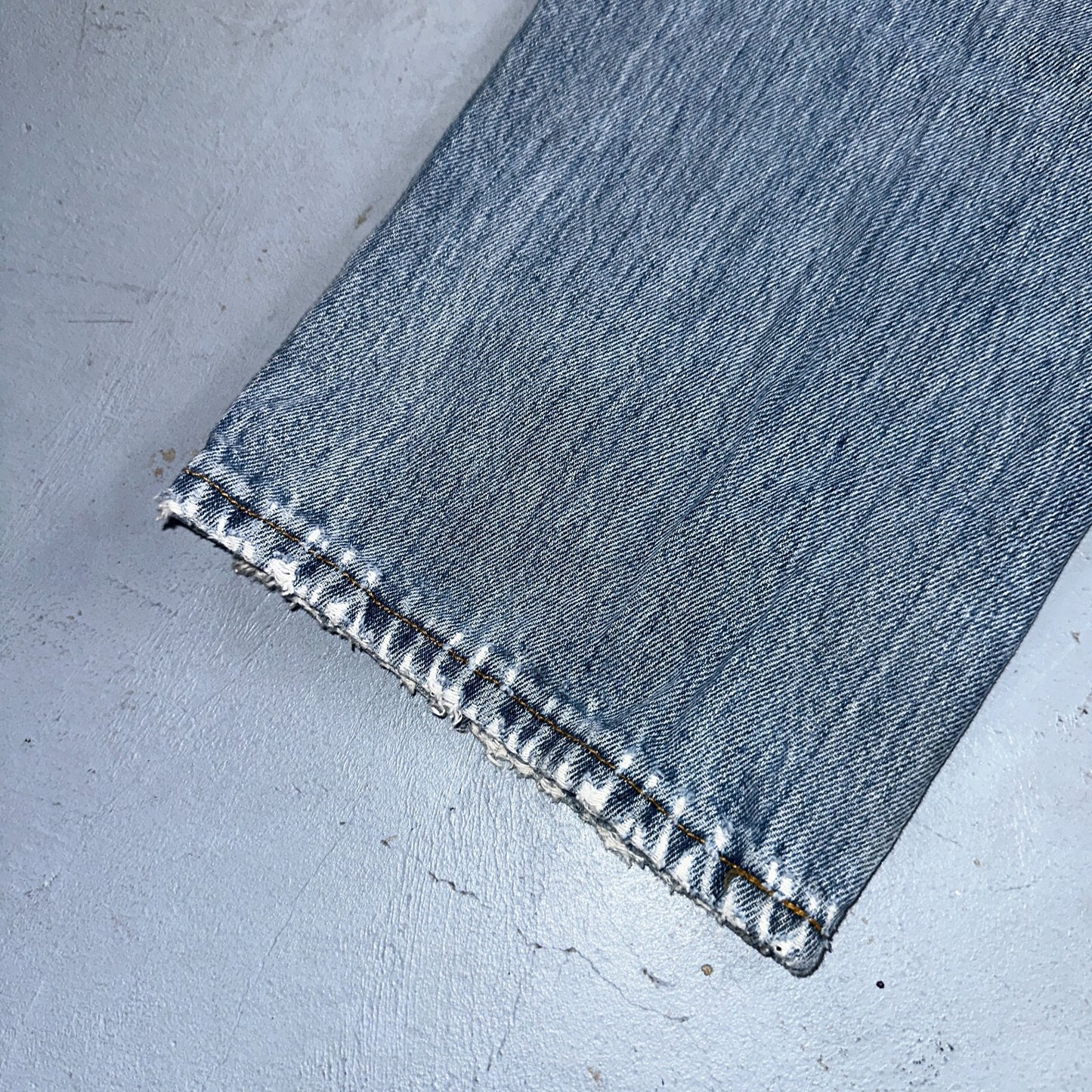 Levis 501 Vintage Y2K XX Straight Leg Jeans Blue Light Wash 33x30 Act 31x29