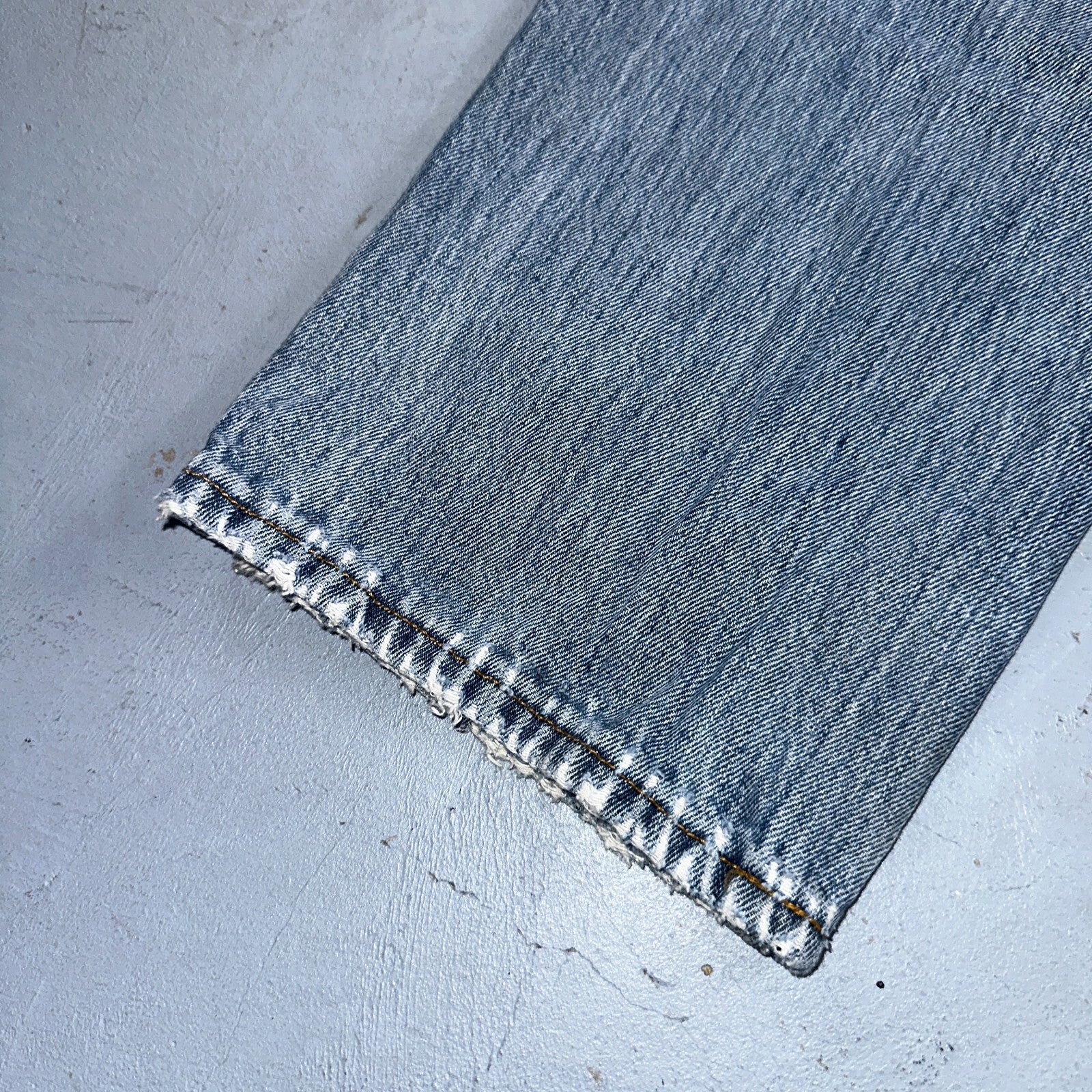 Levis 501 Vintage Y2K XX Straight Leg Jeans Blue Light Wash 33x30 Act 31x29