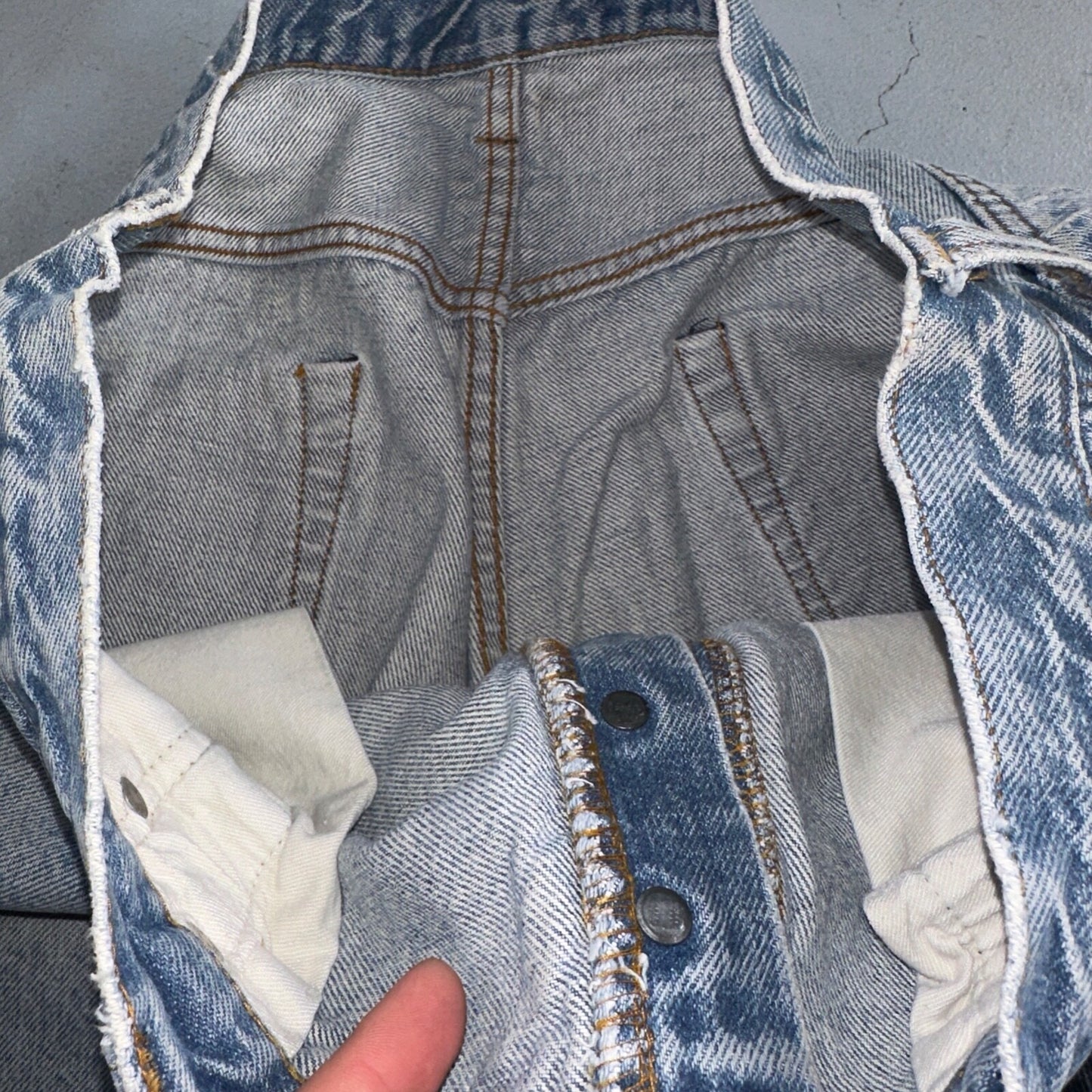 Levis 501 Vintage 80s USA XX Straight Leg Jeans Blue Light Wash 38x33 Act 34x29