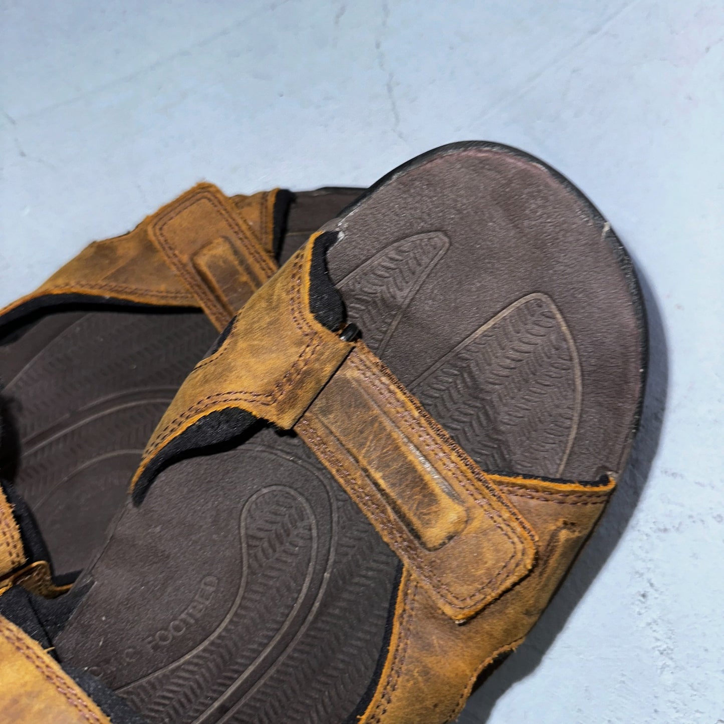 Keen US Mens Size 13 M Targhee III Open Toe Adjustable Waterproof Sandal Brown