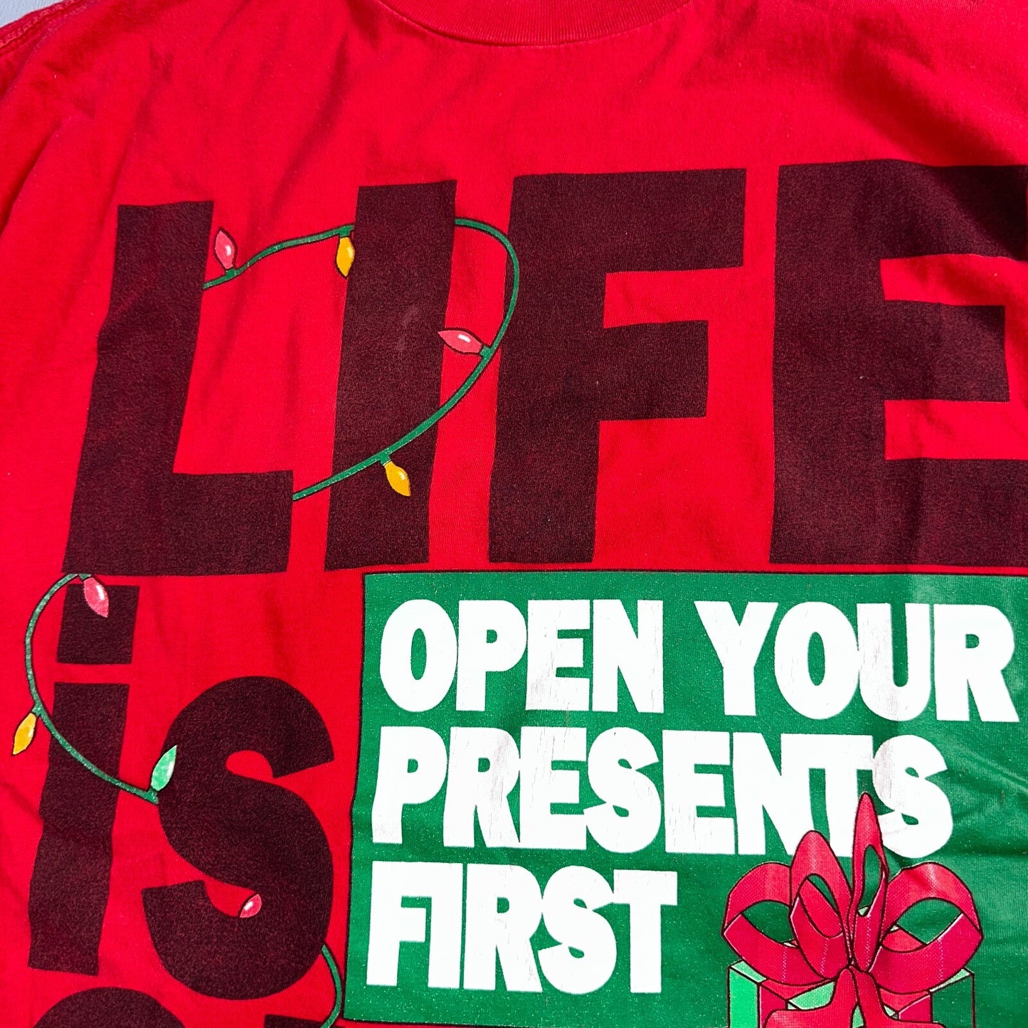 Christmas Life Is Short Presents VTG T Shirt 90s Single Stitch Red Funny Joke