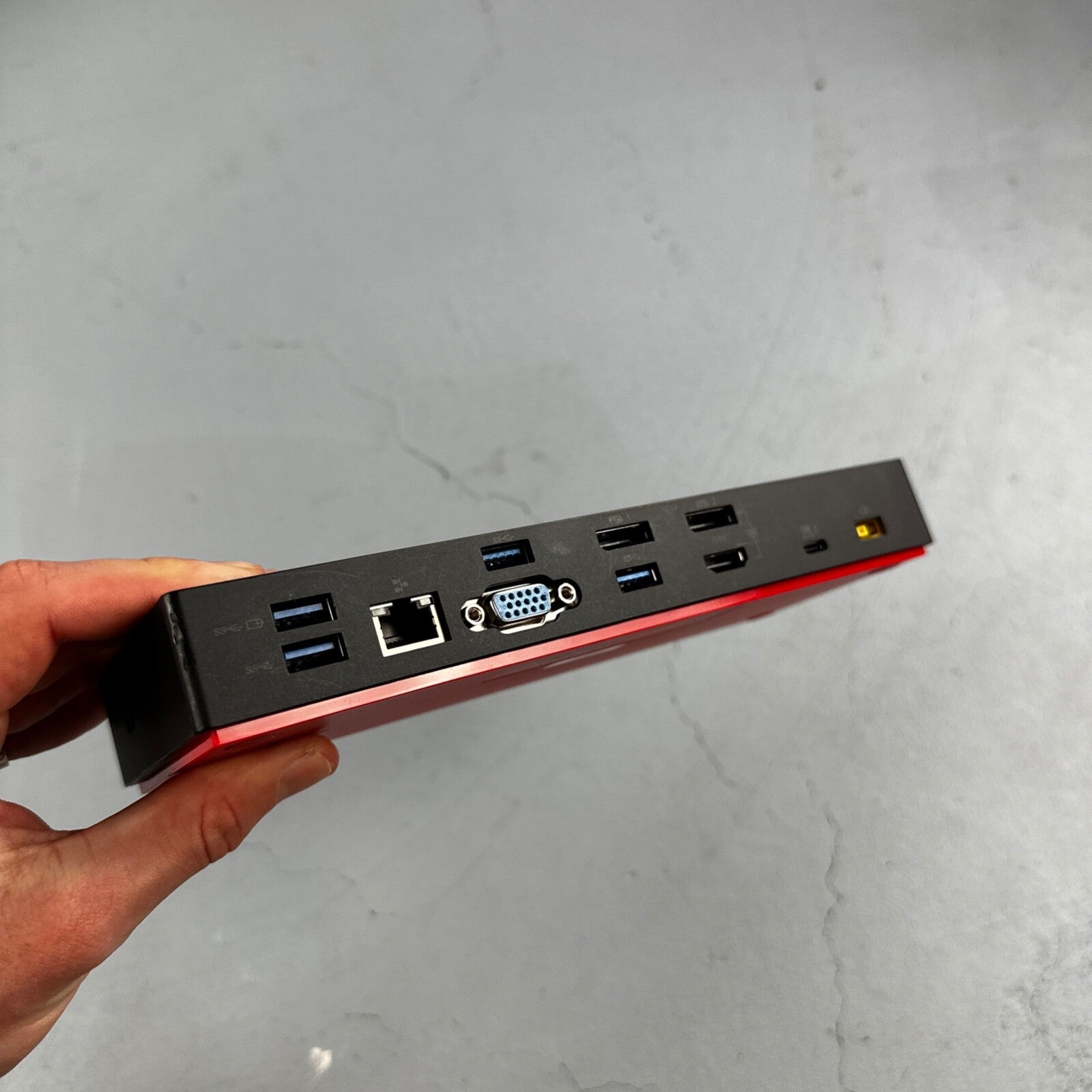 Lenovo ThinkPad Thunderbolt 3 Dock Type 40AC DBB9003L1 No Cables