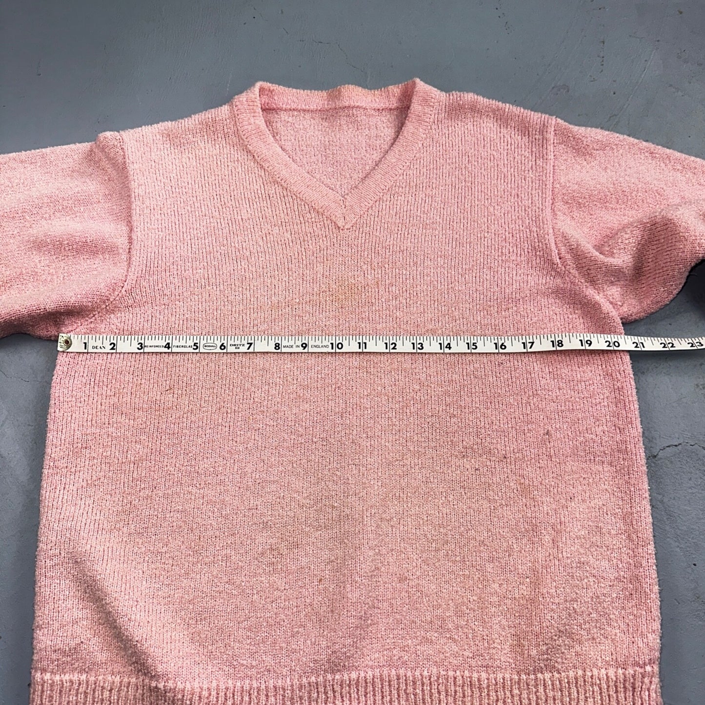 Vintage Pink Knit Sweater Cardigan Womens 70s 80s Basic Cozy Essential Winter