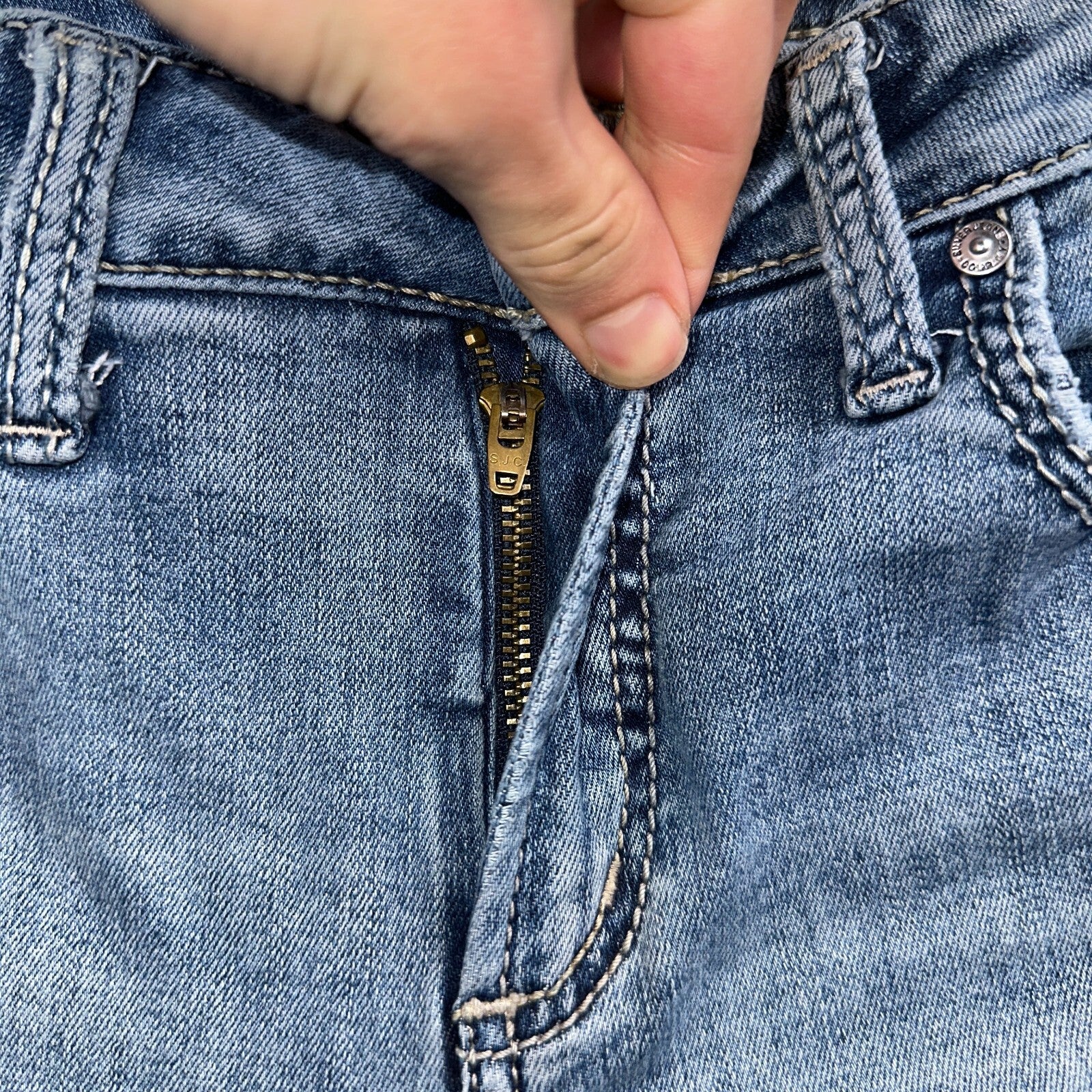 Silver Jeans Women Skinny Mid Rise Light Wash Denim Stretch Suki Pencil 32x29