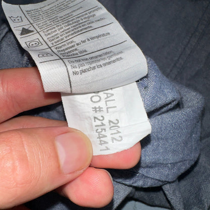 Carhartt Shirt Mens M Blue Chambray Relaxed Fit Button Up Work Adult Workwear