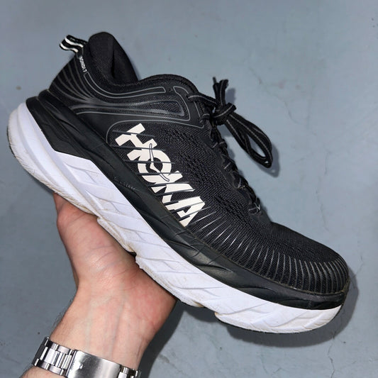 Hoka One One Womens Bondi 7 1110519 BWHT Black Running Shoes Sneakers Size 8