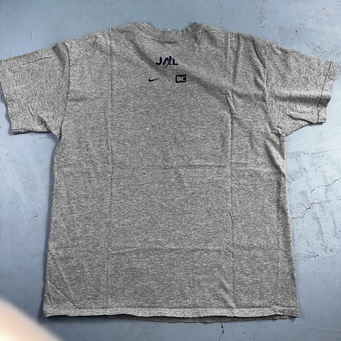 Nike Honolulu 2002 VTG T Shirt Silver Tag Marathon Running Floral Box Logo Y2K