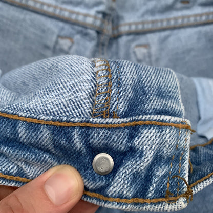 Levis 550 Vintage 90s Tapered Leg USA Relaxed Fit Jeans 40x30 Light Wash 36x30