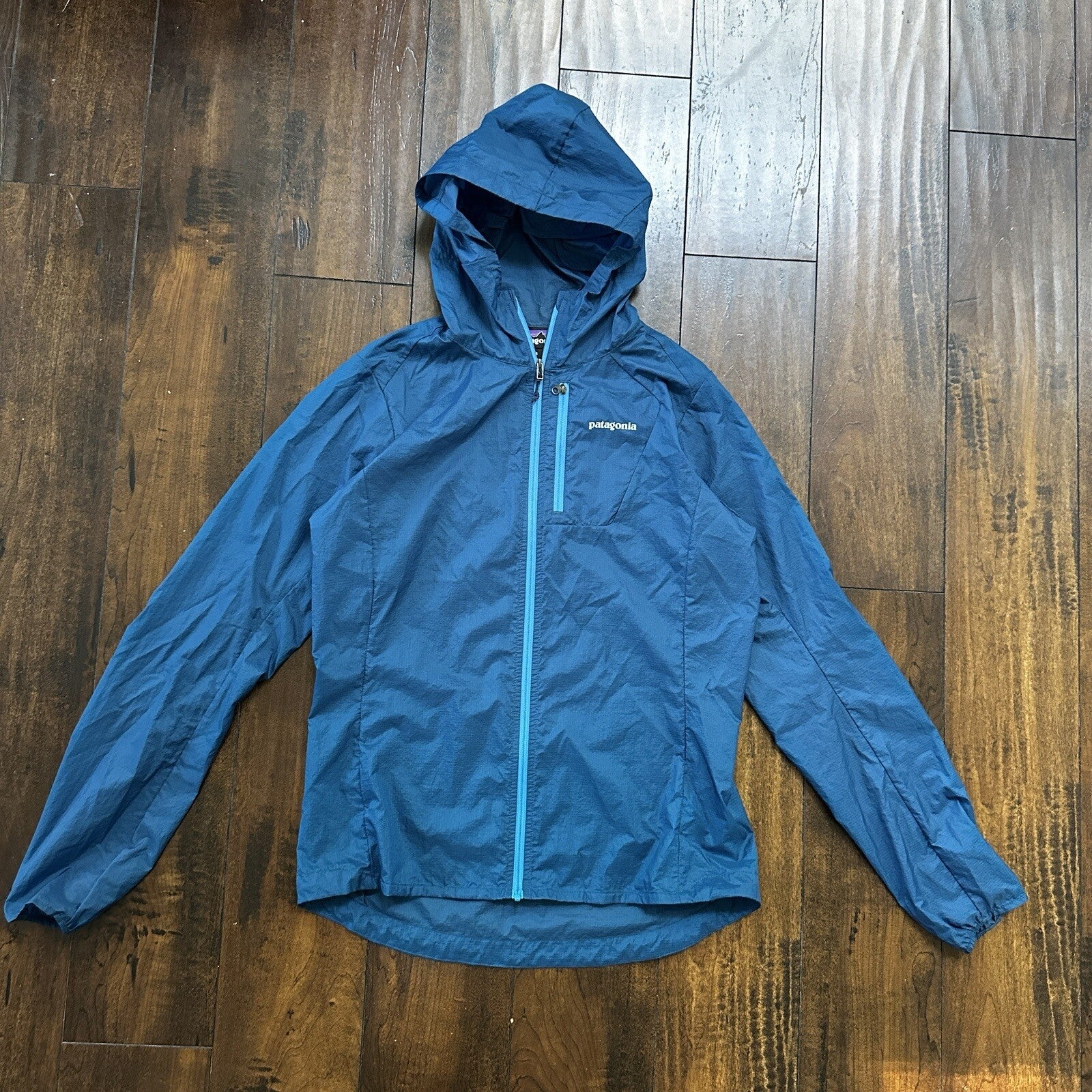 Patagonia Womens Blue Levitation Hoody Slim Fit in Size S