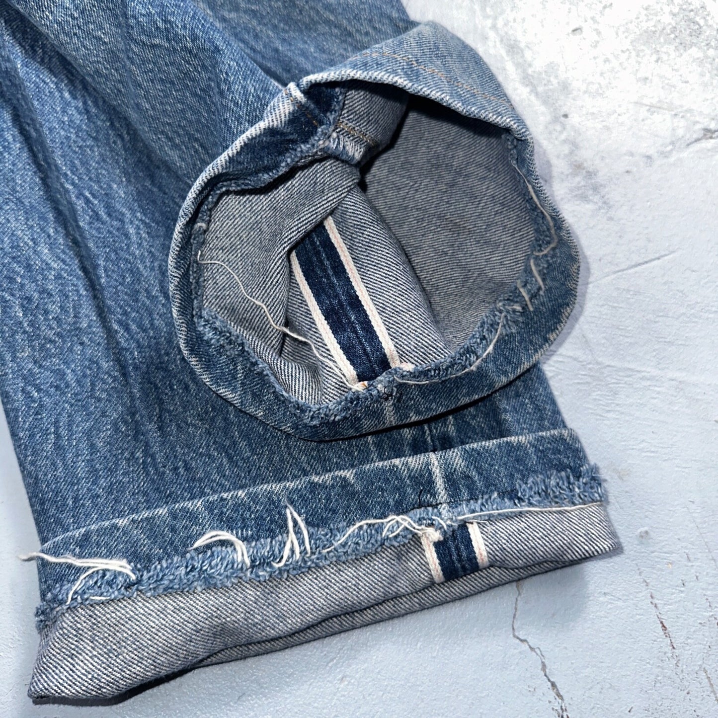 Levis 501 Vintage 80s Redline Selvedge USA XX Jeans Med Wash 31x36 Act 30x30