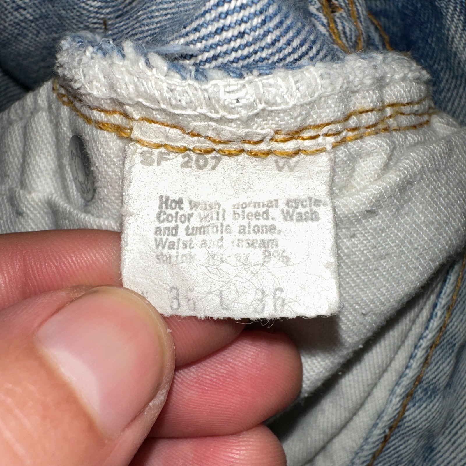 Levis 501 Vintage 80s Redline Selvedge USA XX Jeans Light Wash 36x36 Act 33x31